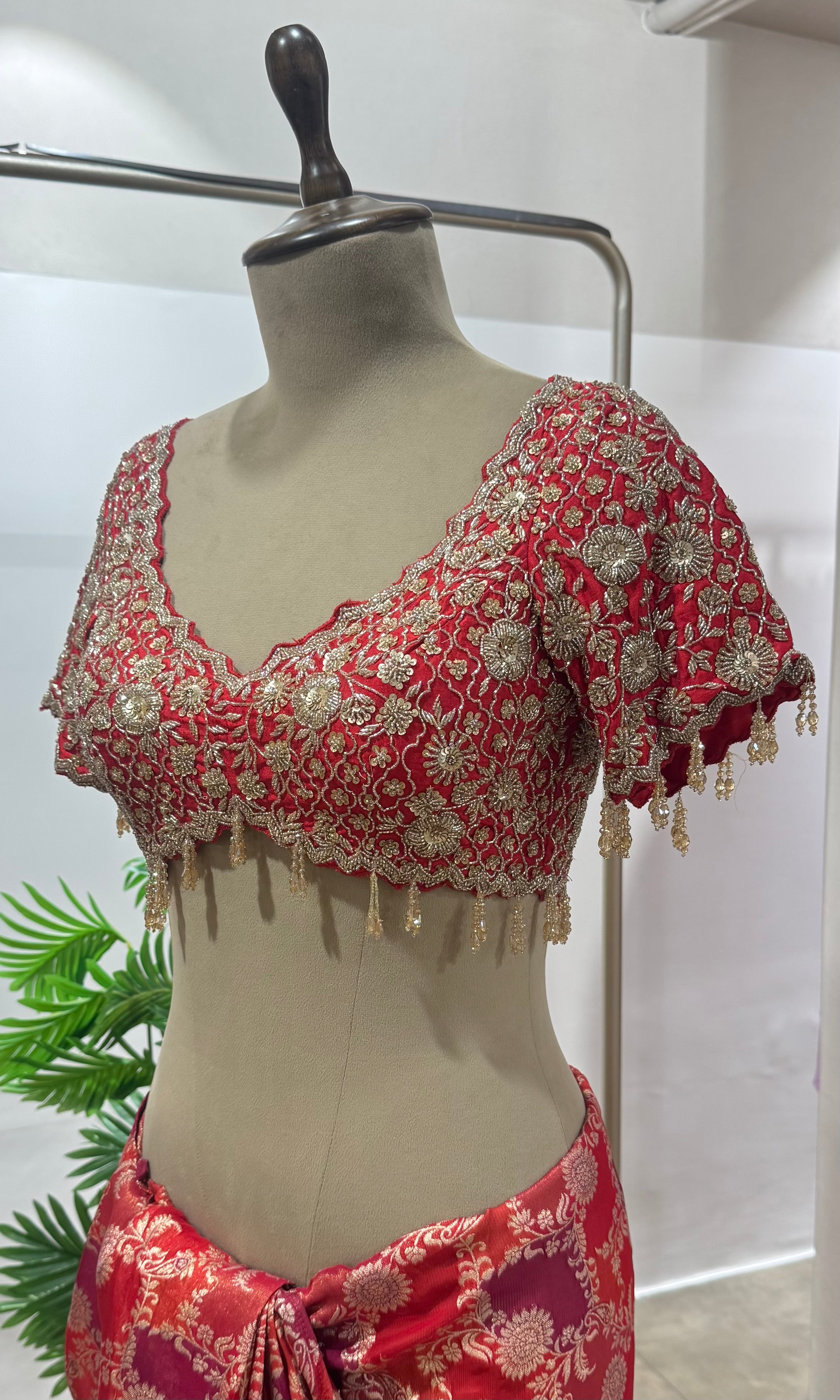 RED GOLD WORK BANARASI SILK SAREE WITH BLOUSE