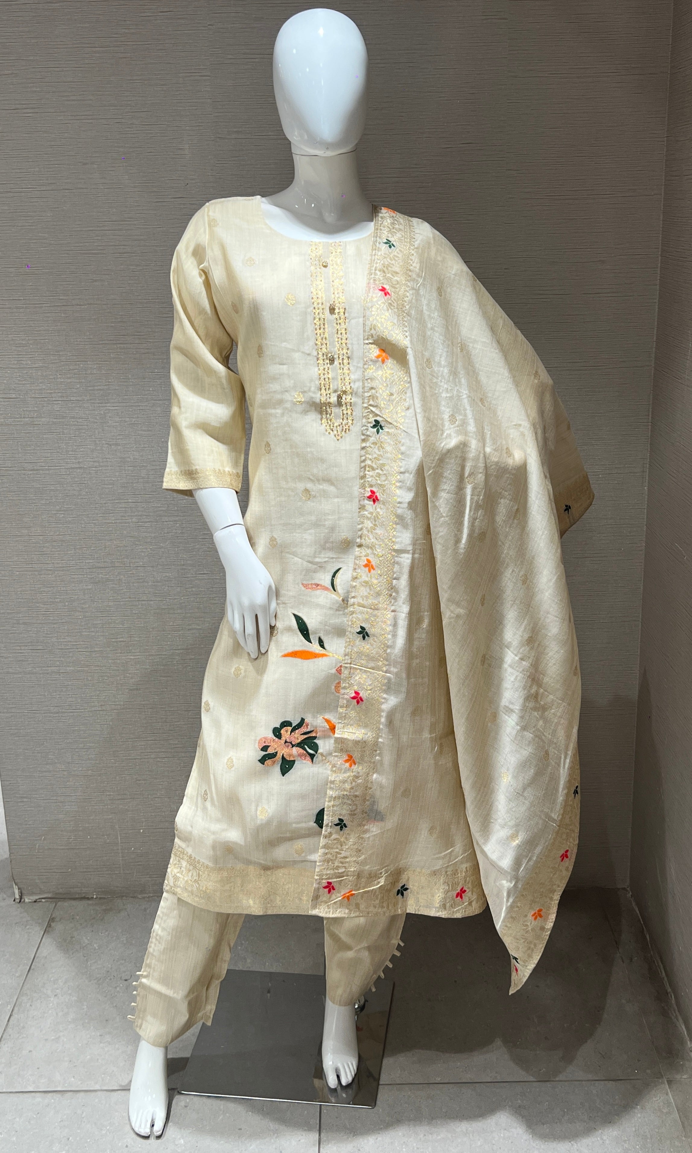 Cream kurta set