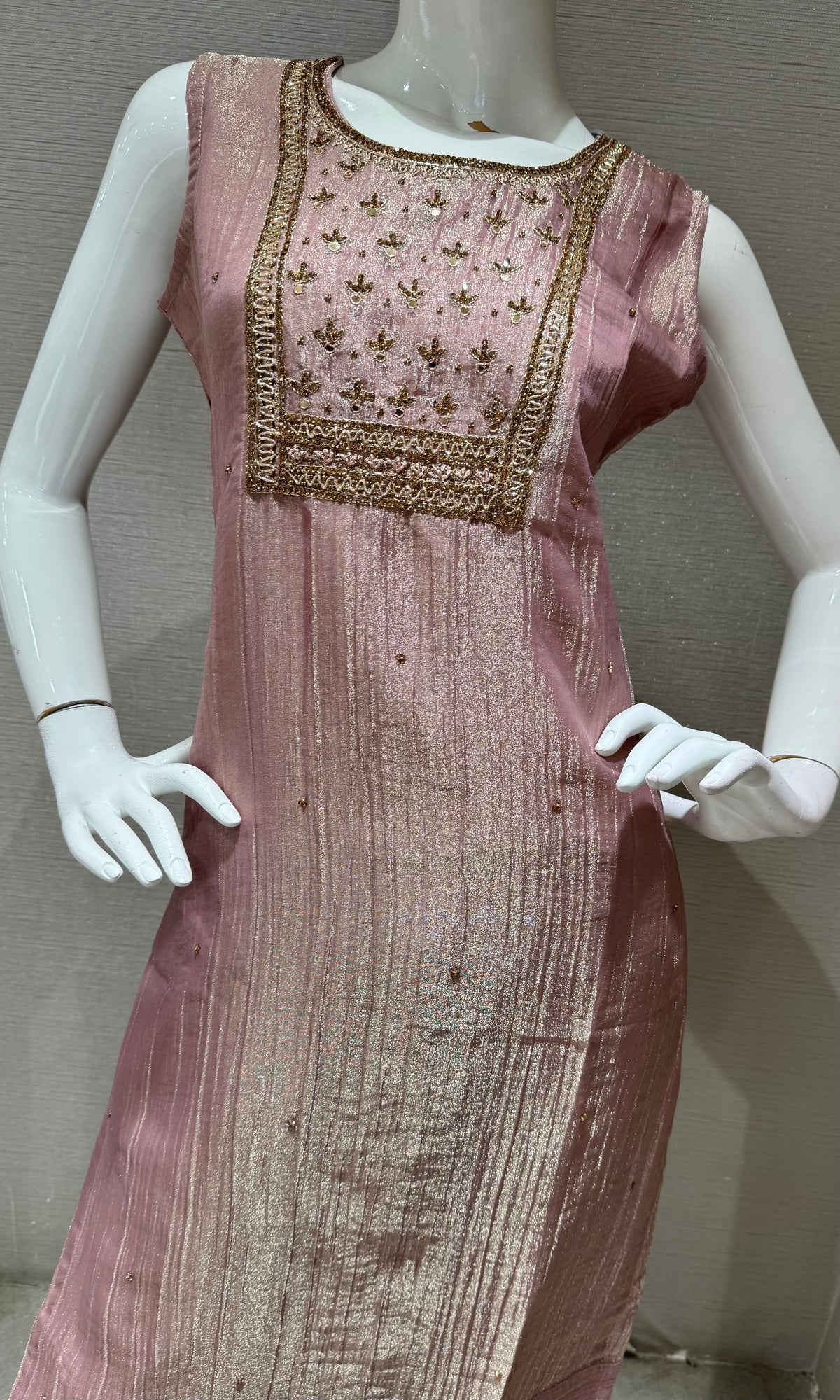 ONION PINK ETHNIC SHIMMER KURTA SET WITH DUPATTA
