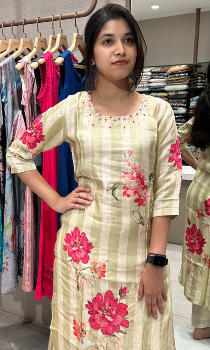 🍈Pastel green floral kurta🍈