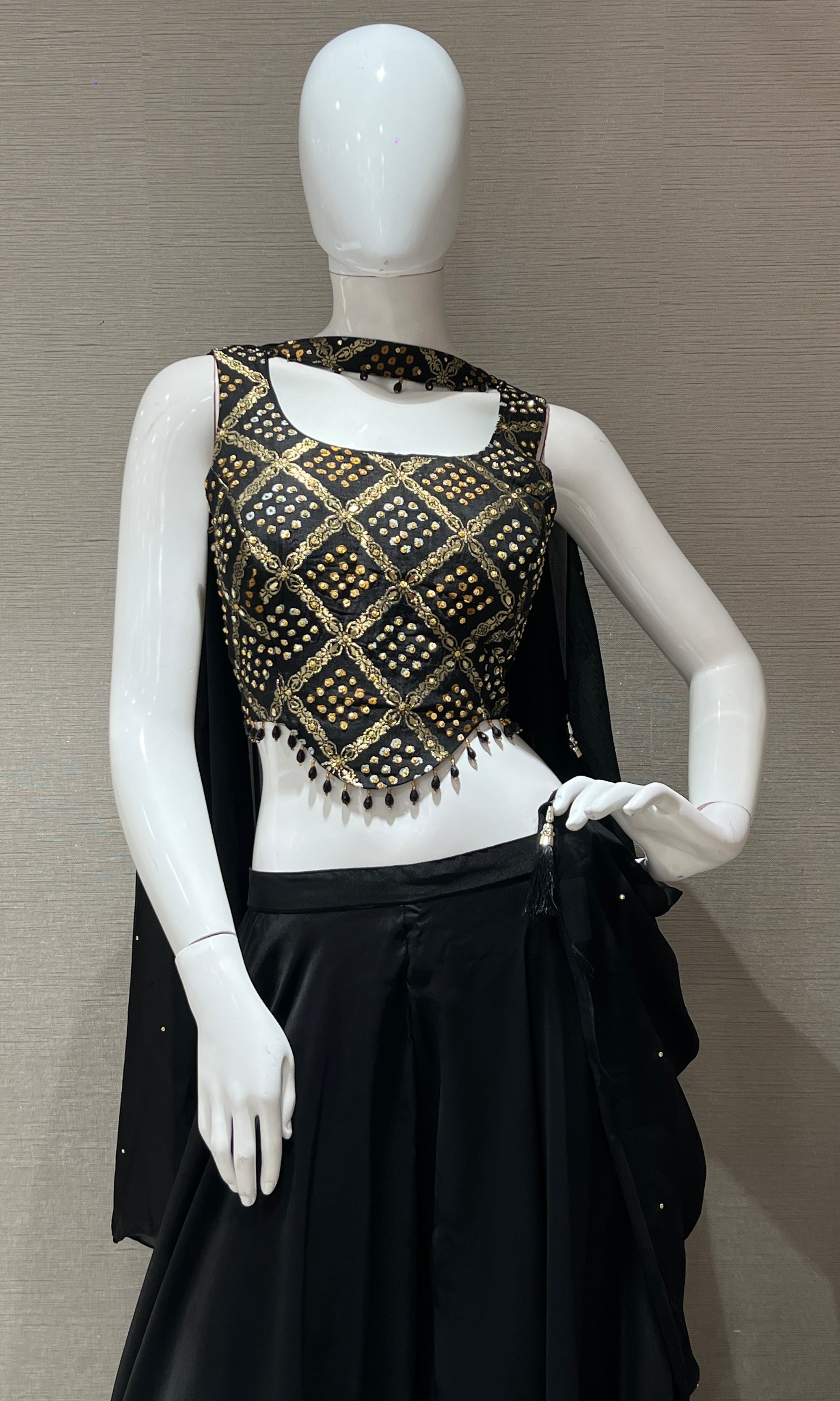 Black palazzo