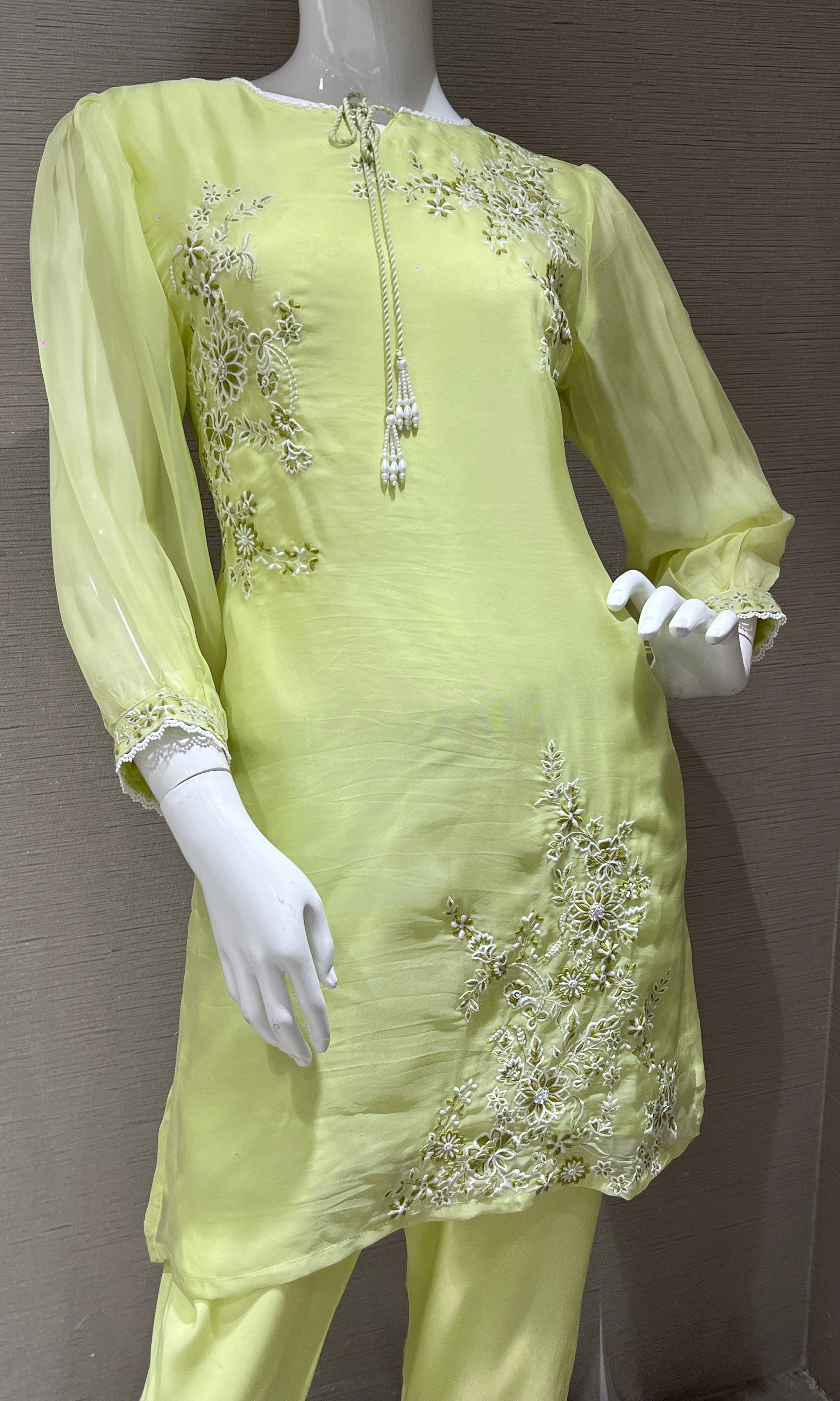Green cord set