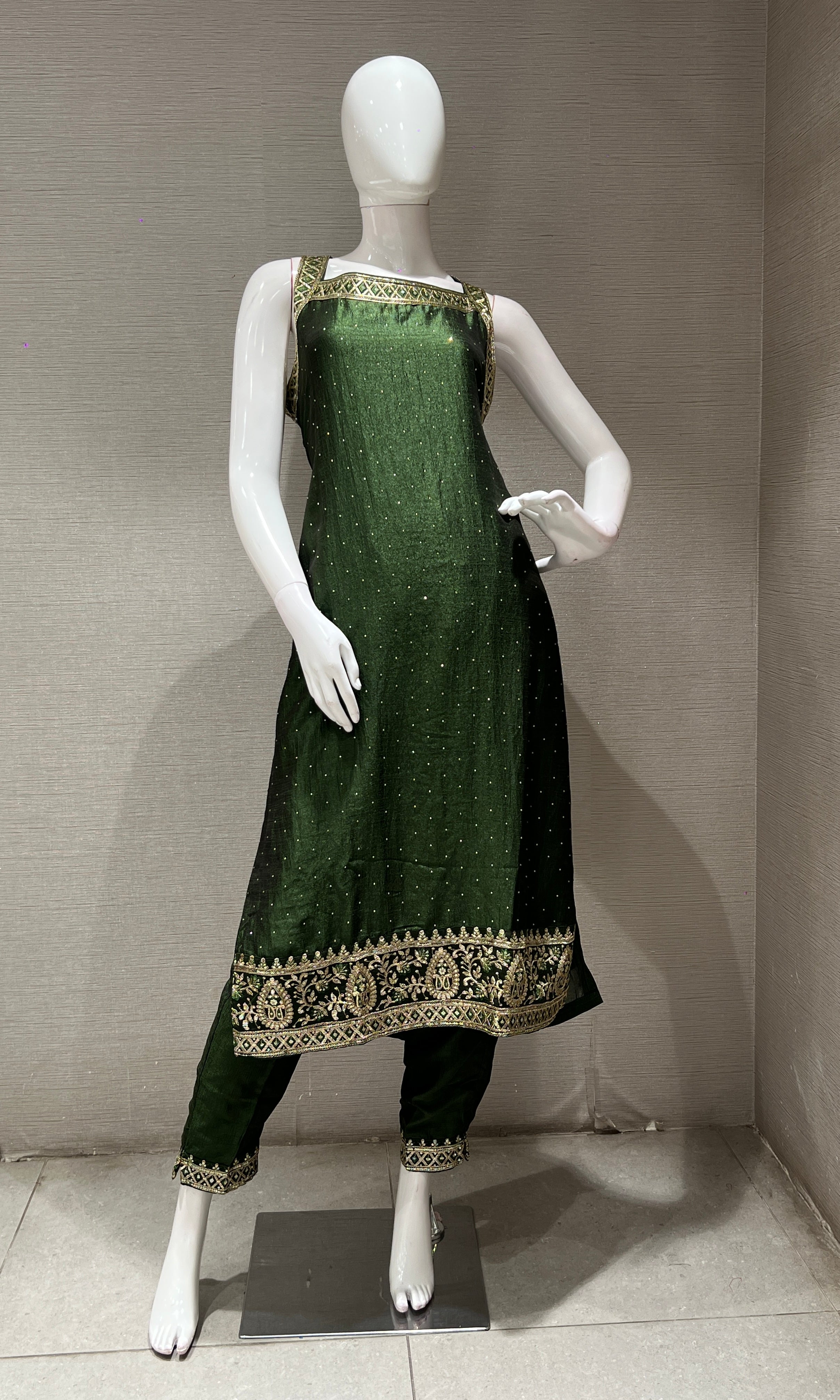 GREEN GOLD ETHNIC KURTA SET