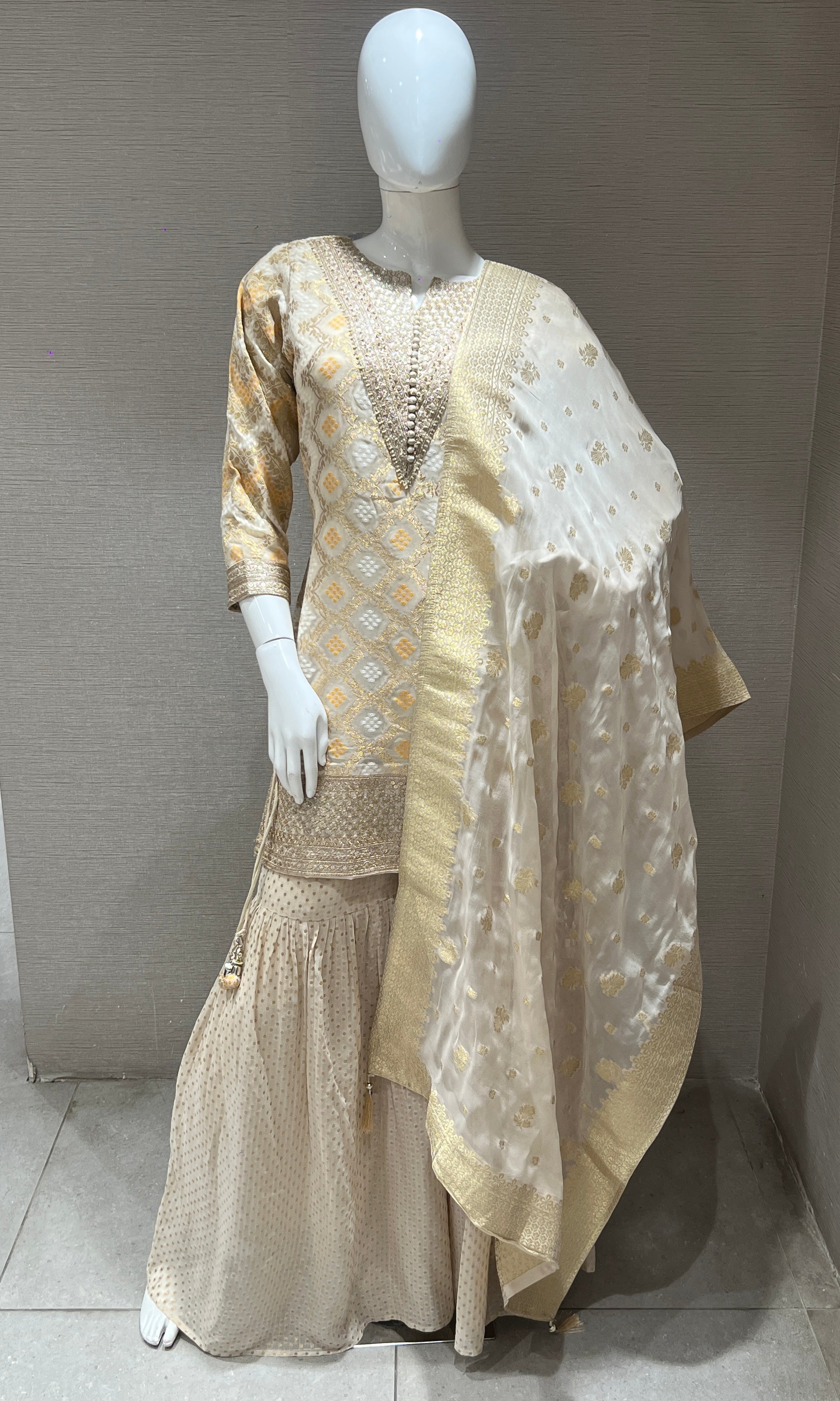 Cream Gharara
