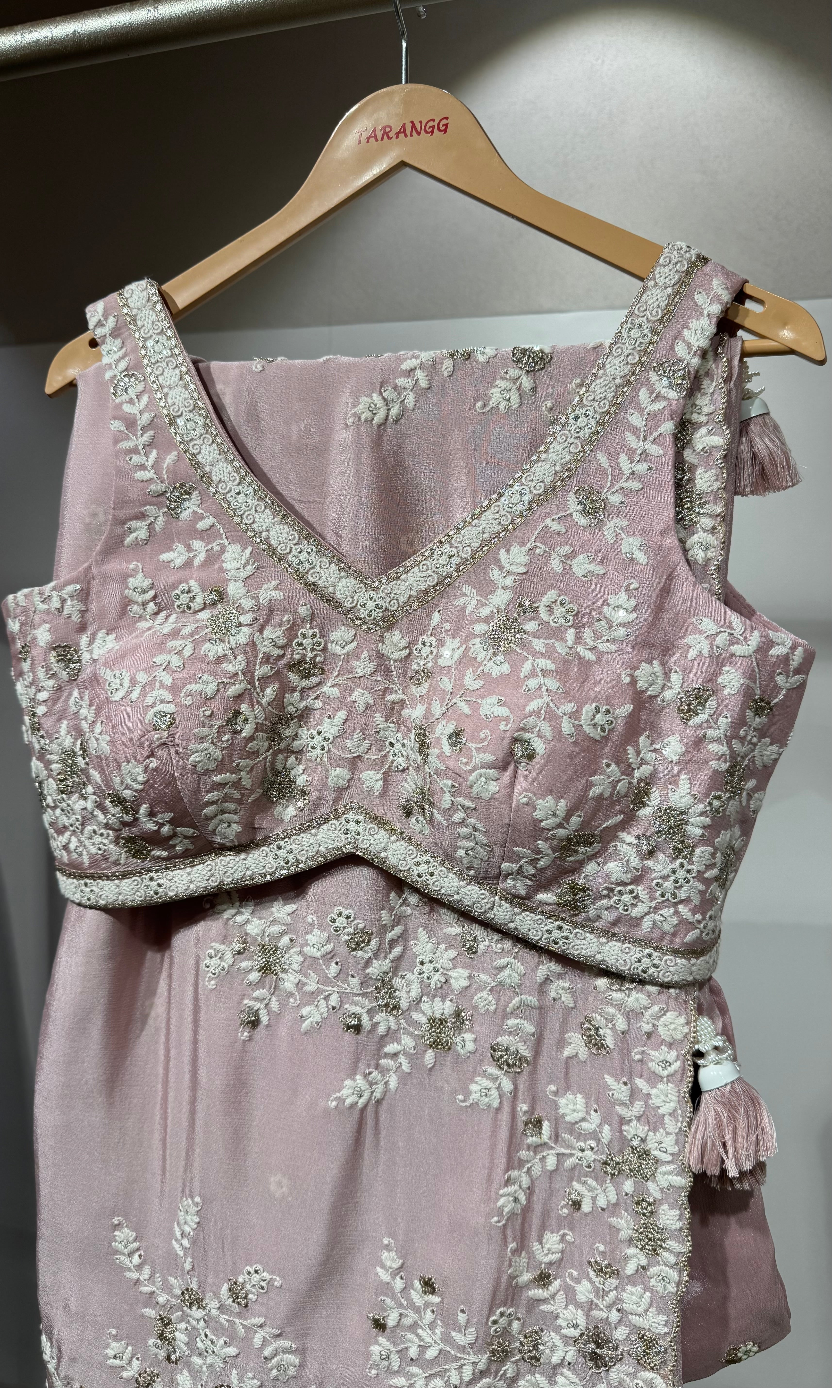 Onion pink FLORAL saree with blouse
