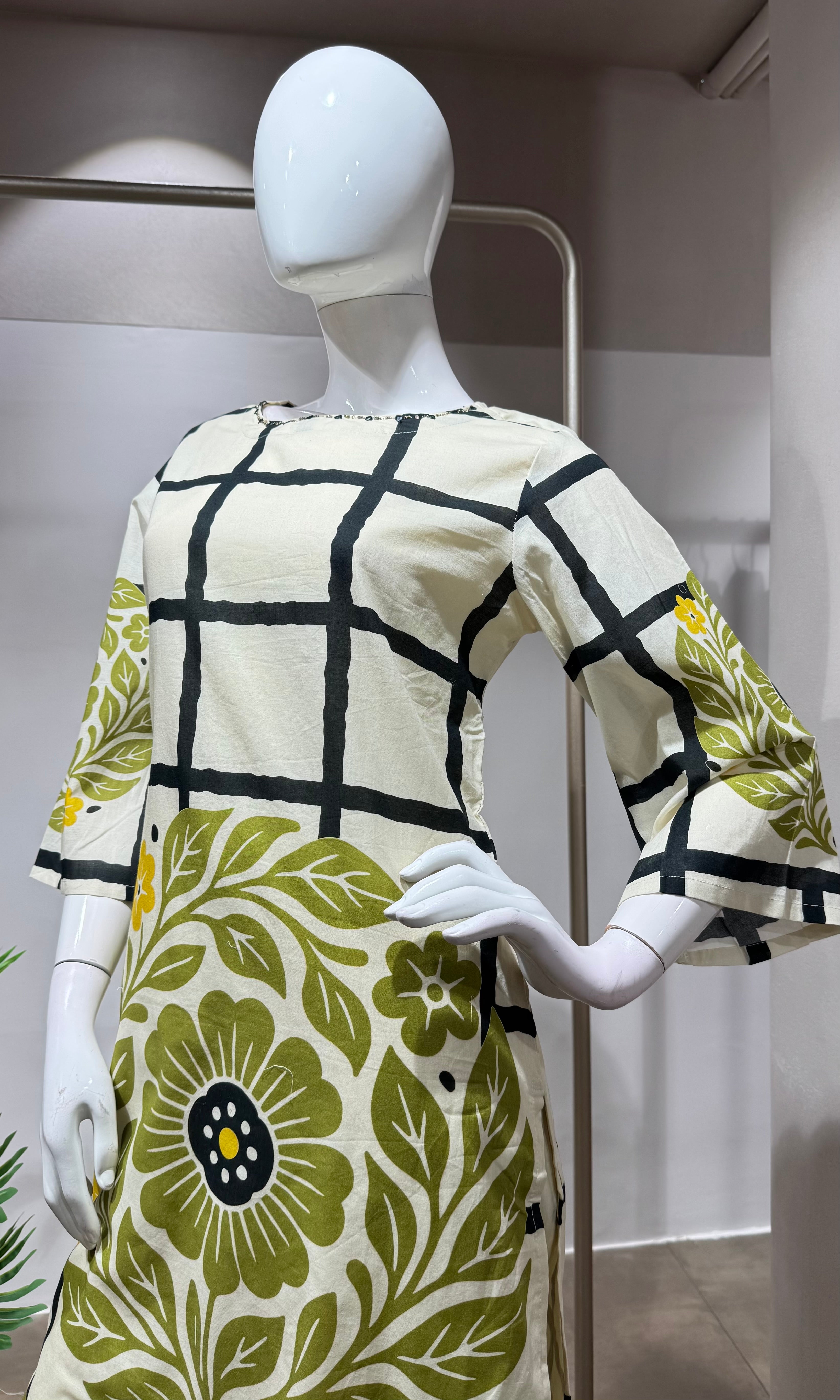 Green digital pattern kurti with pants