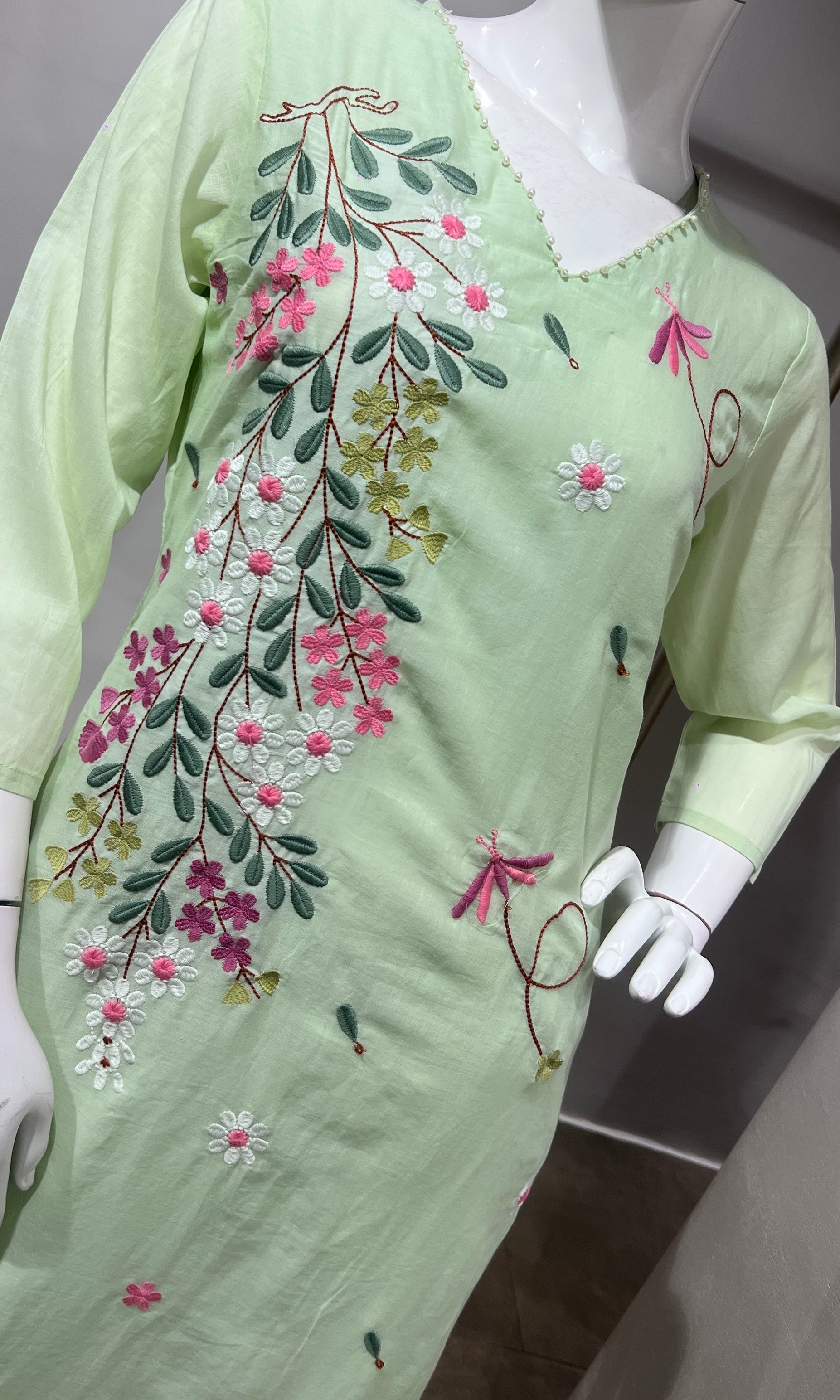Pista green Pastel Floral Embroidered Kurta Set with Dupatta
