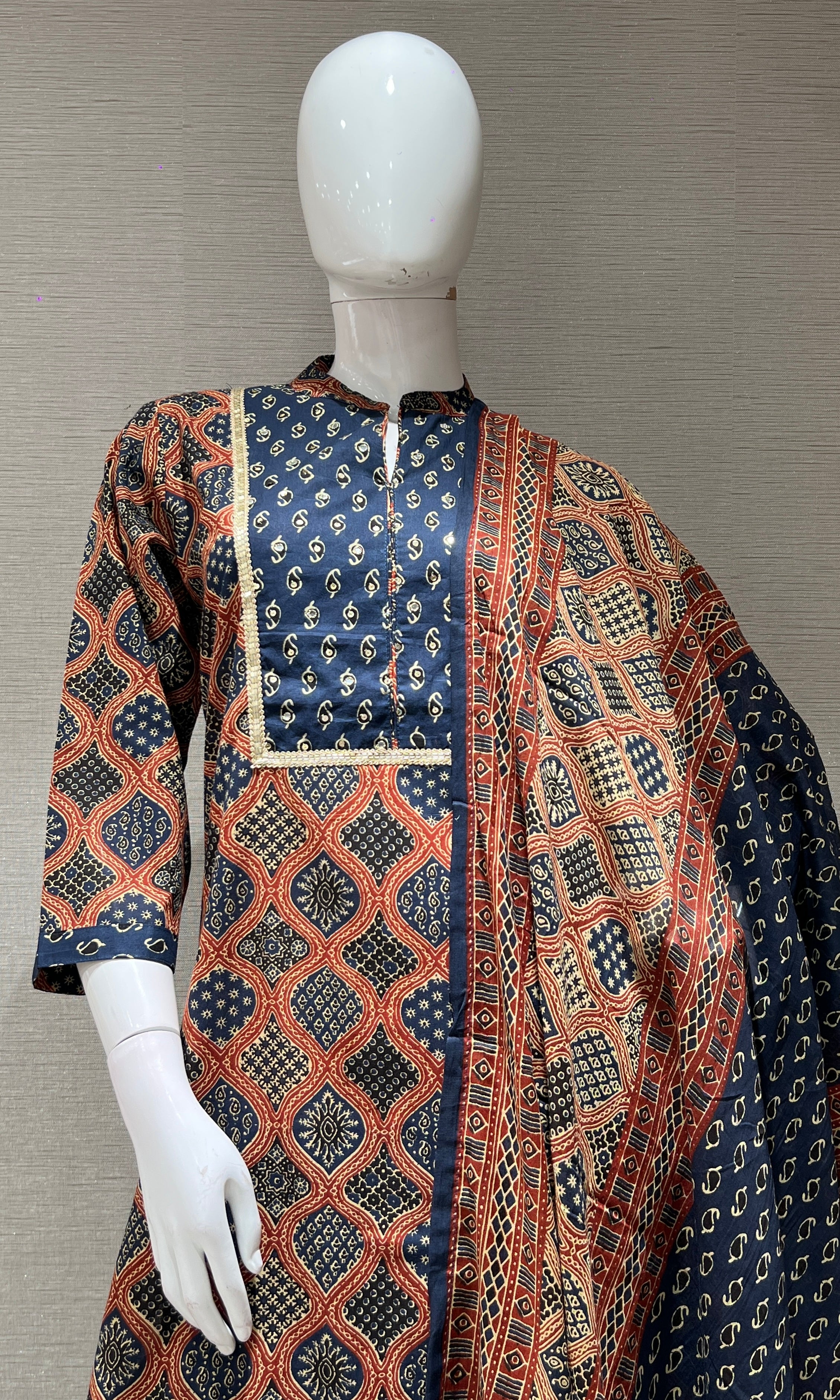 Blue INTRICATE PRINTED KURTA SET