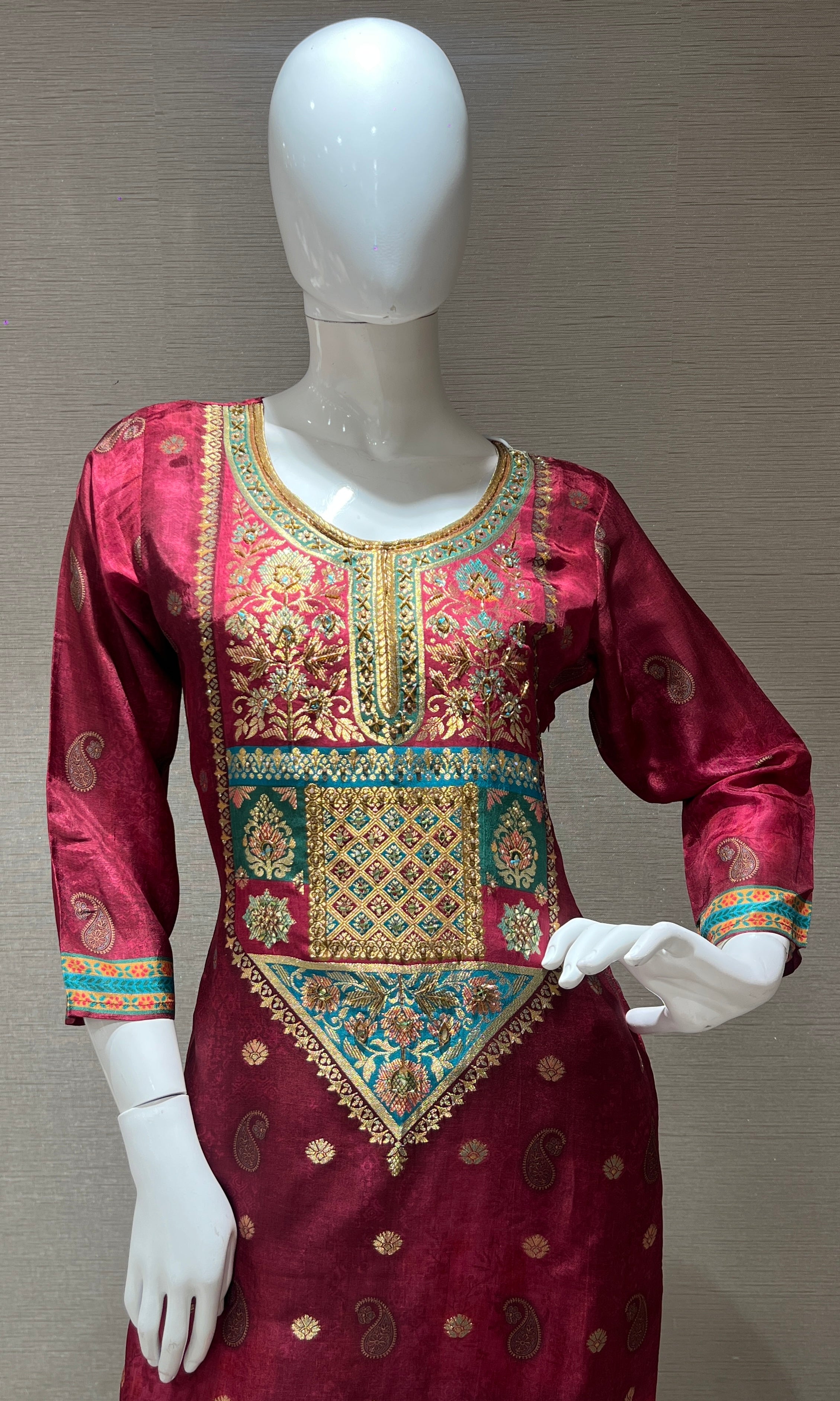 Maroon kurta set