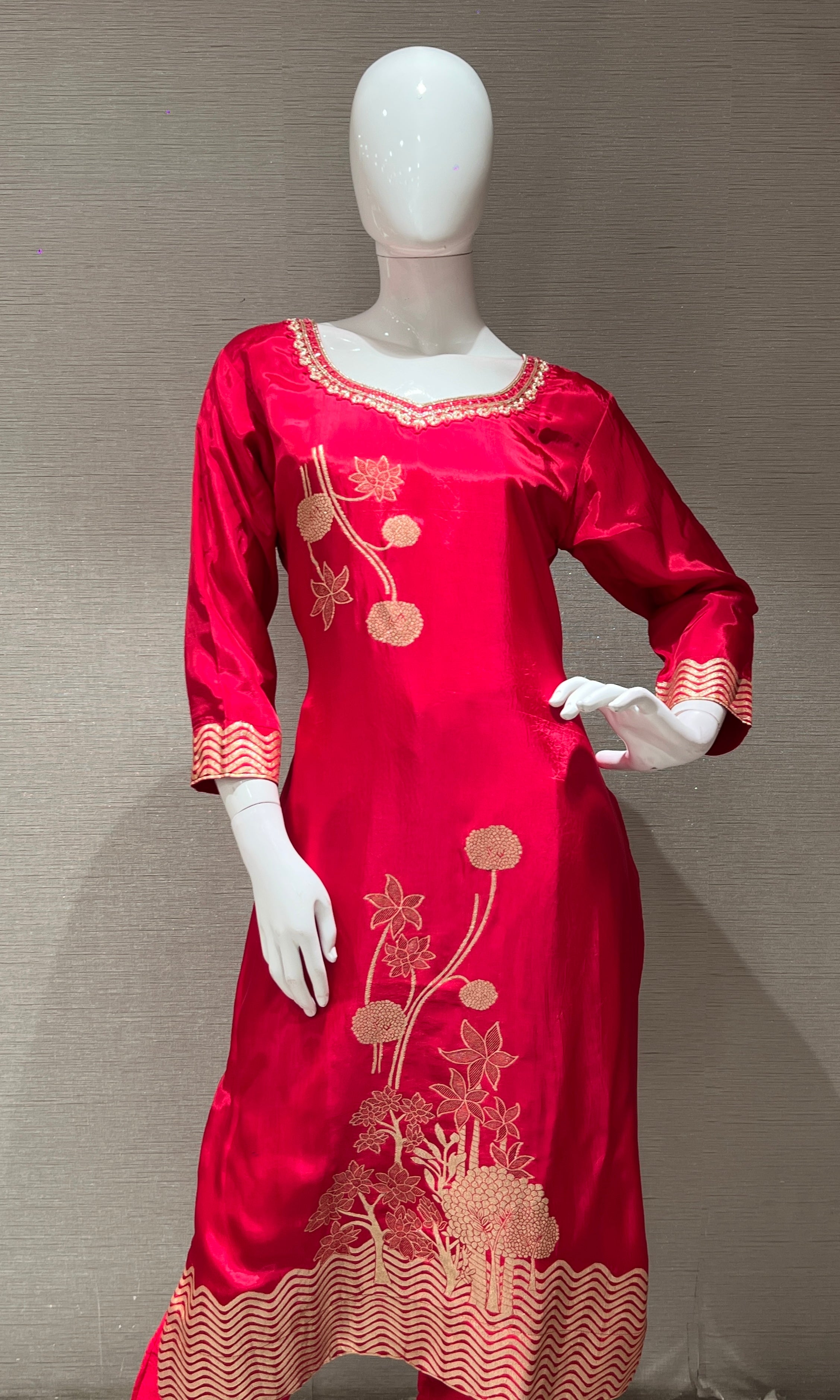 RANI PINK Golden Embroidered KURTA SET