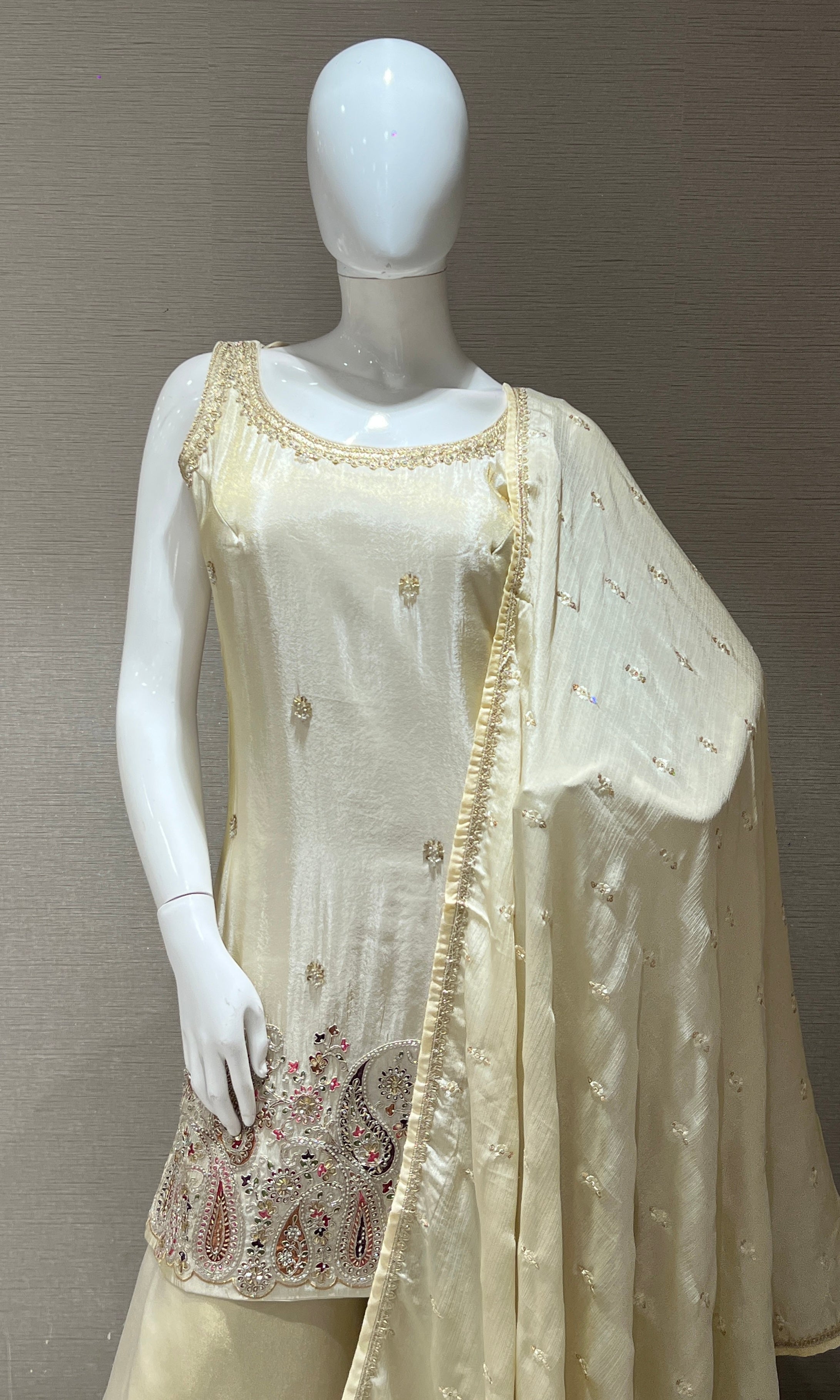 Half white palazzo