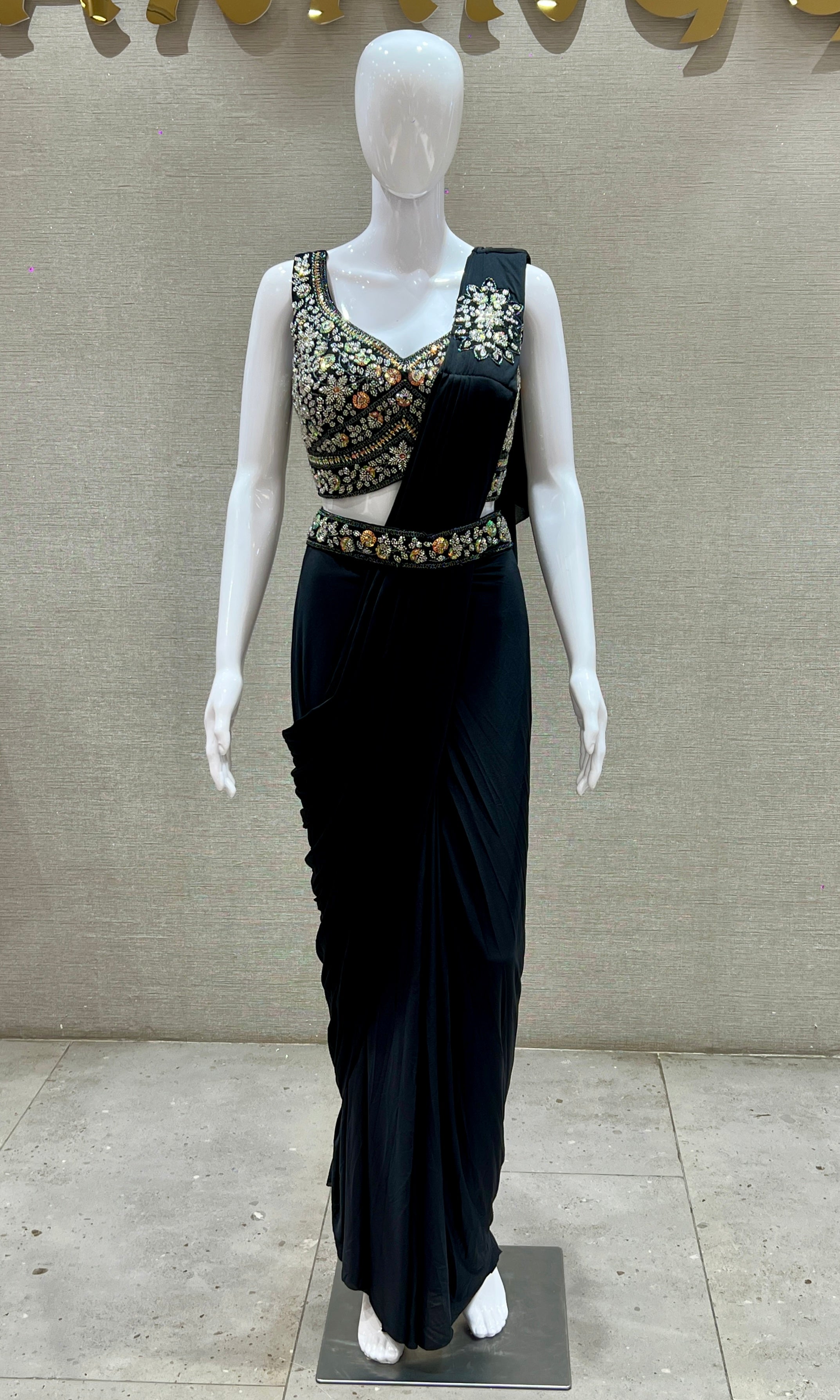 Black one minute saree