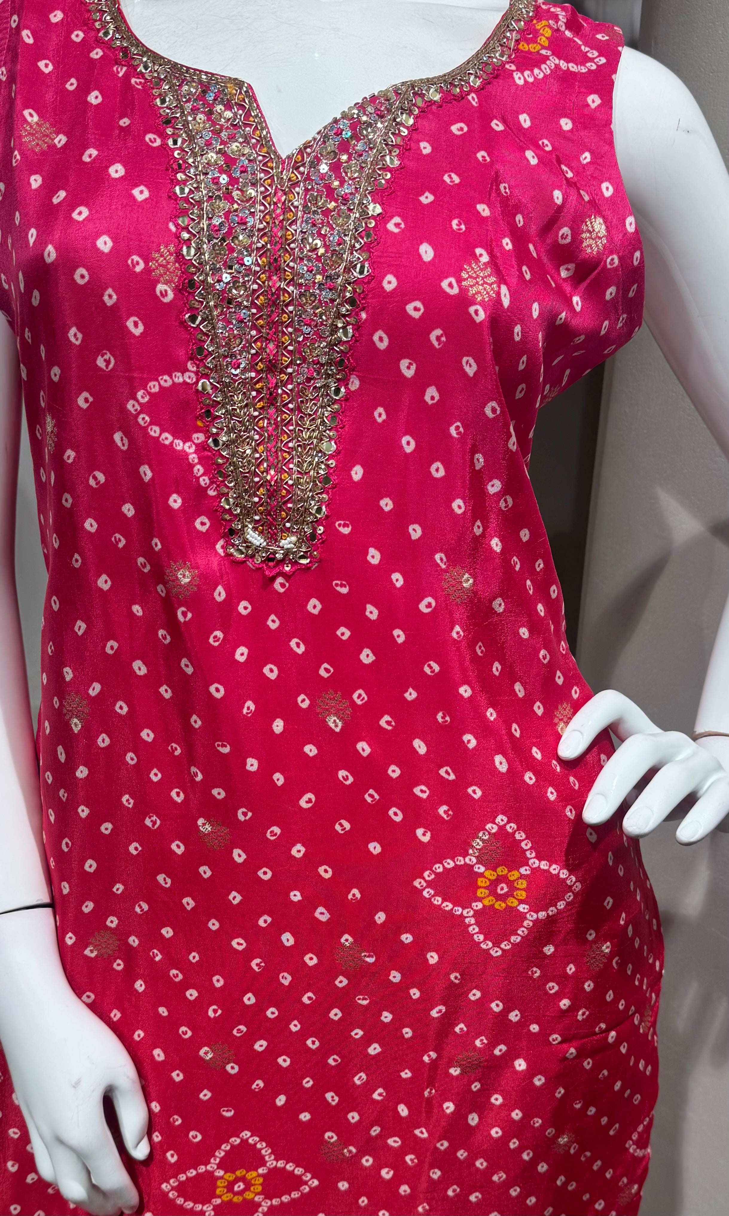 pink and gold ethnic kurta set