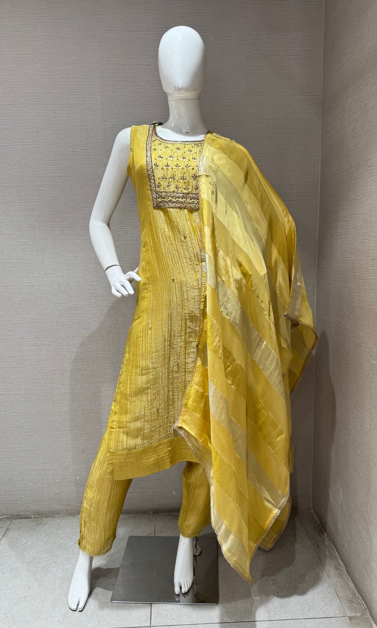 YELLOW ETHNIC SHIMMER KURTA SET WITH DUPATTA