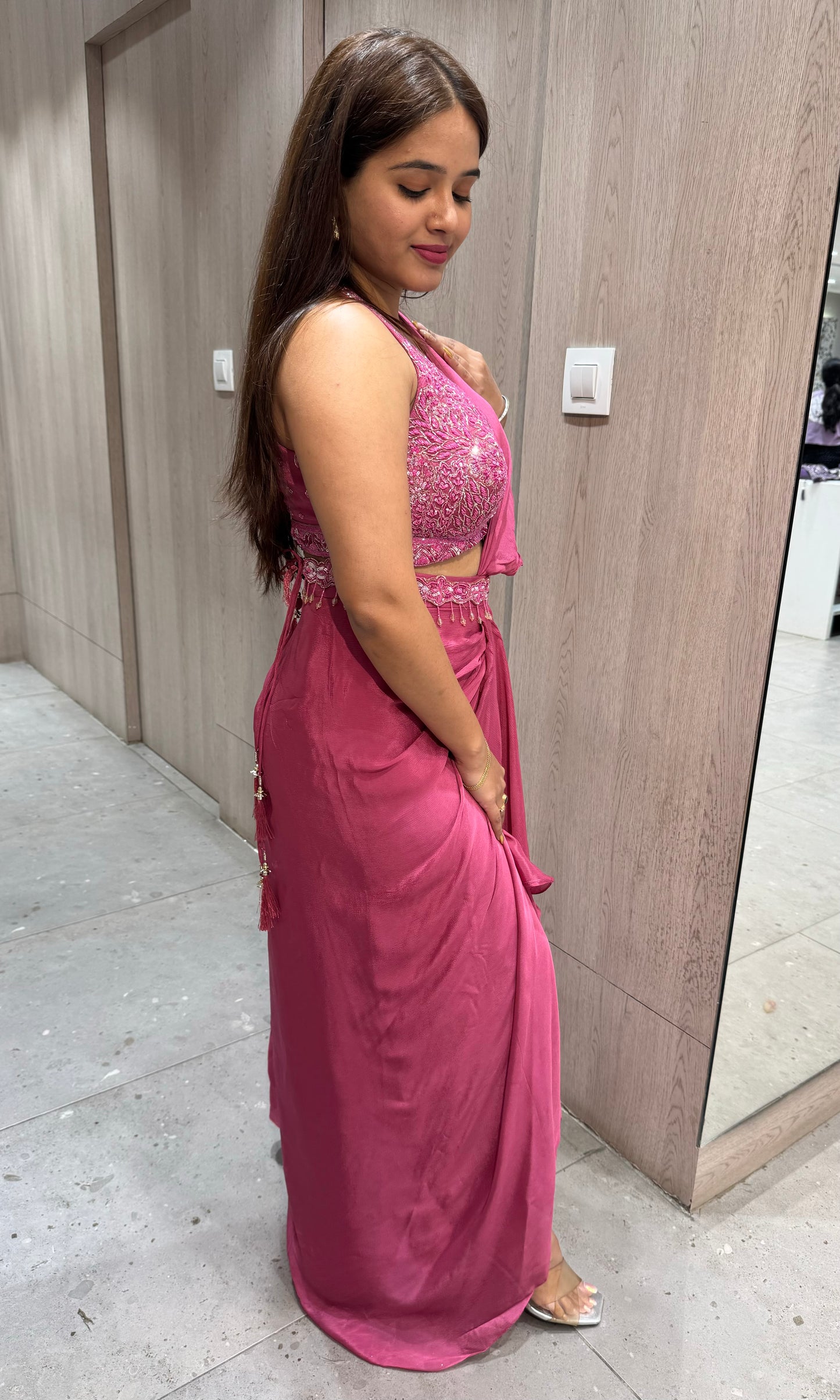 🌸Onion Pink drape saree one minute saree, ready to wear🌸