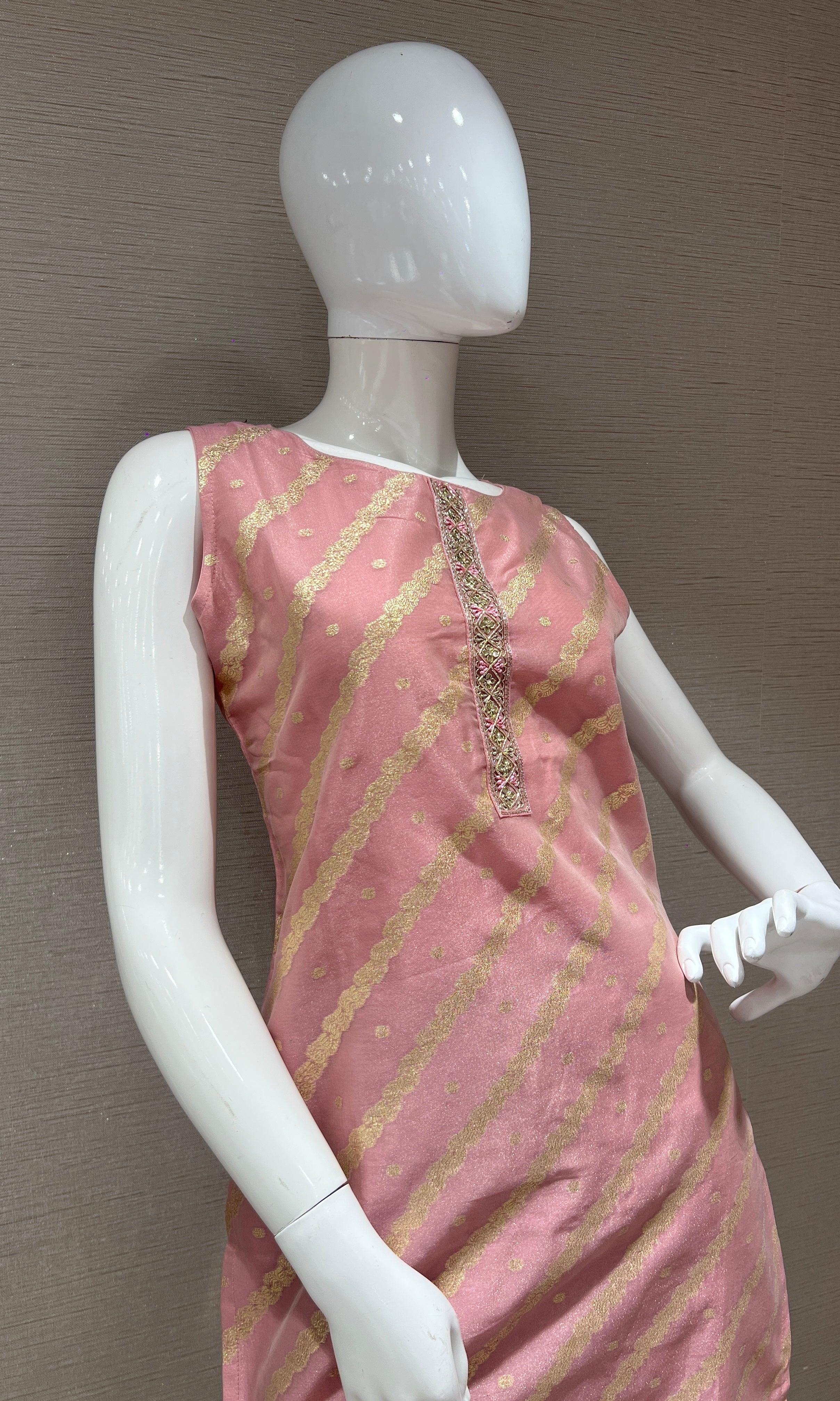 Onion pink kurta set