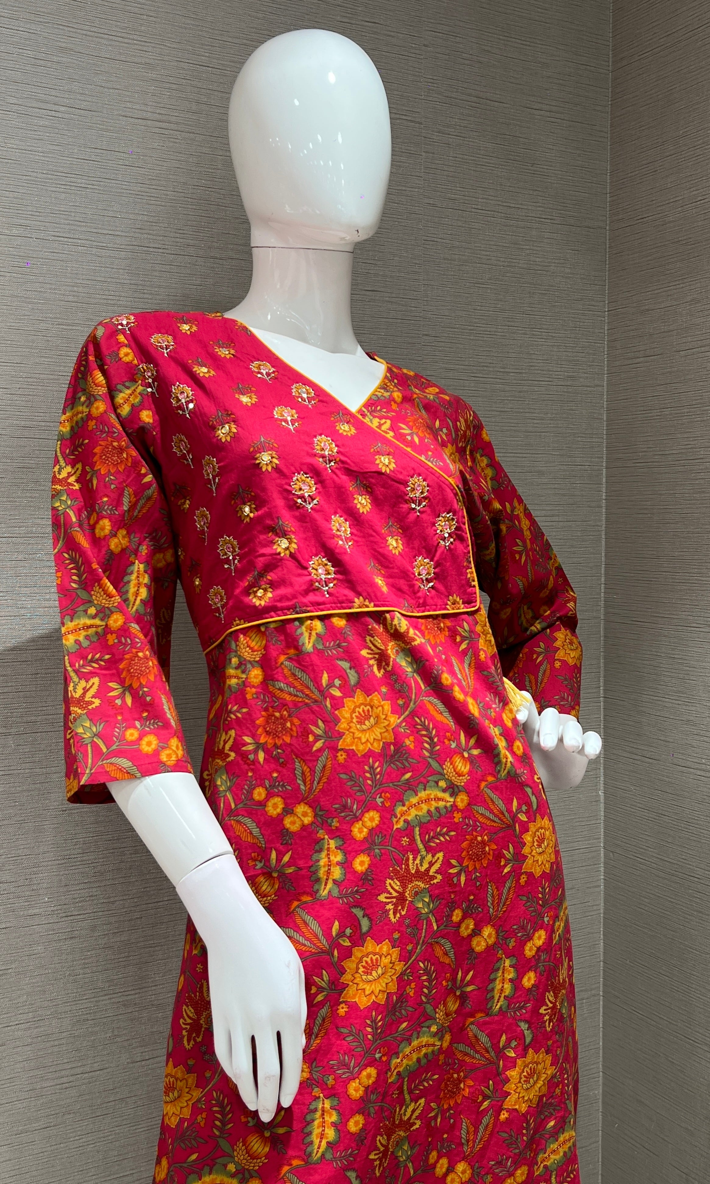 Pink ETHNIC PRINTED kurta set