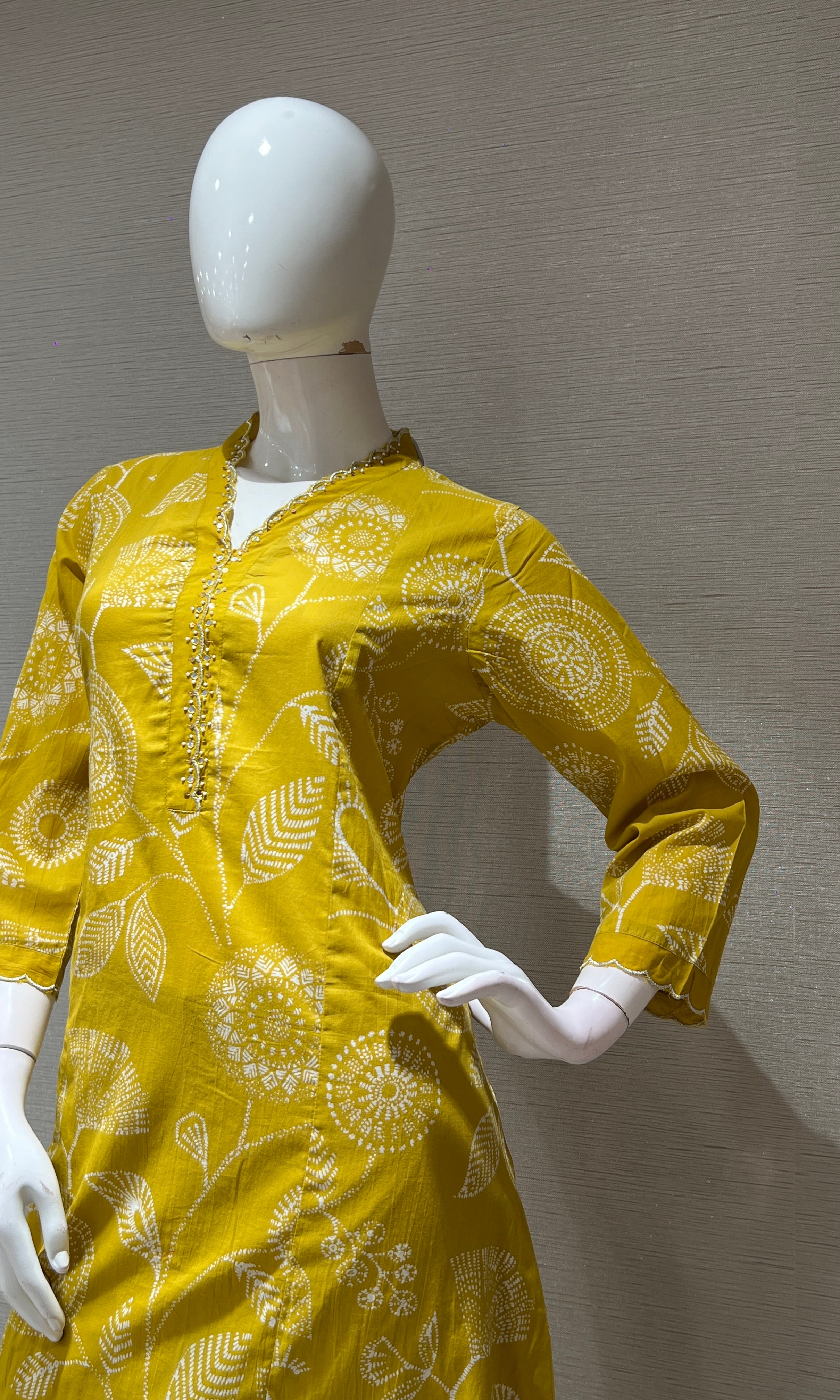 Yellow FLORAL PRINT KURTI SET
