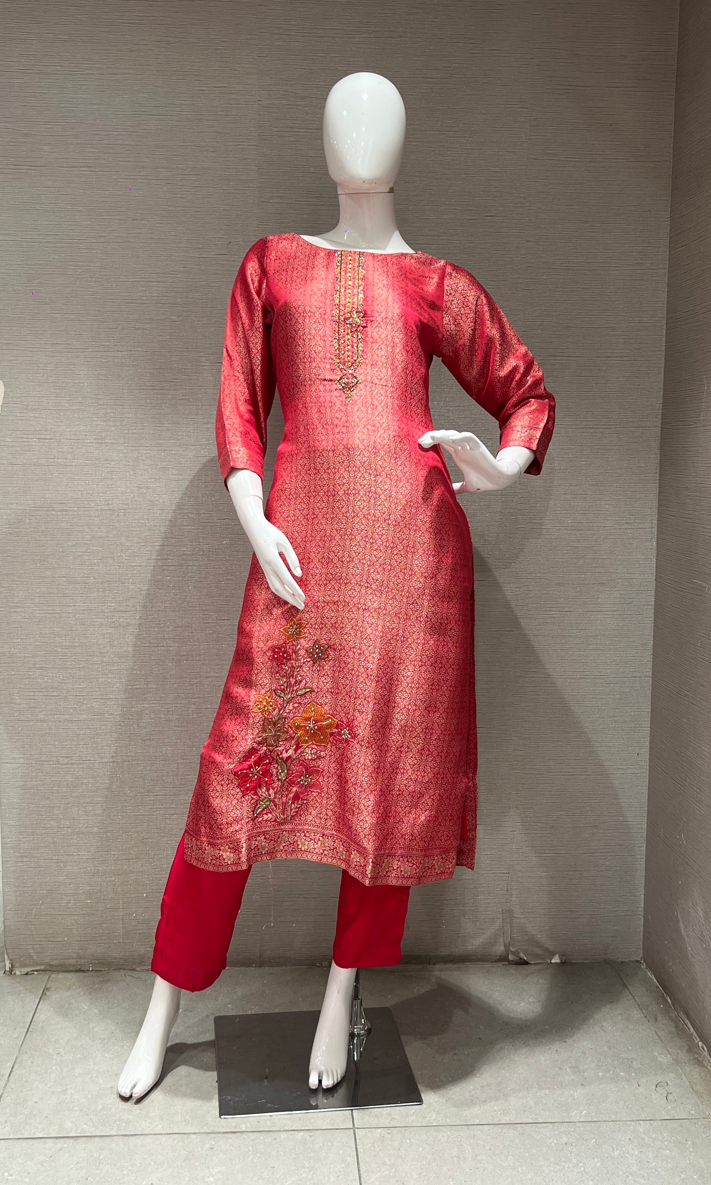 Rani Pink tissue silk Embellished Kurta Set