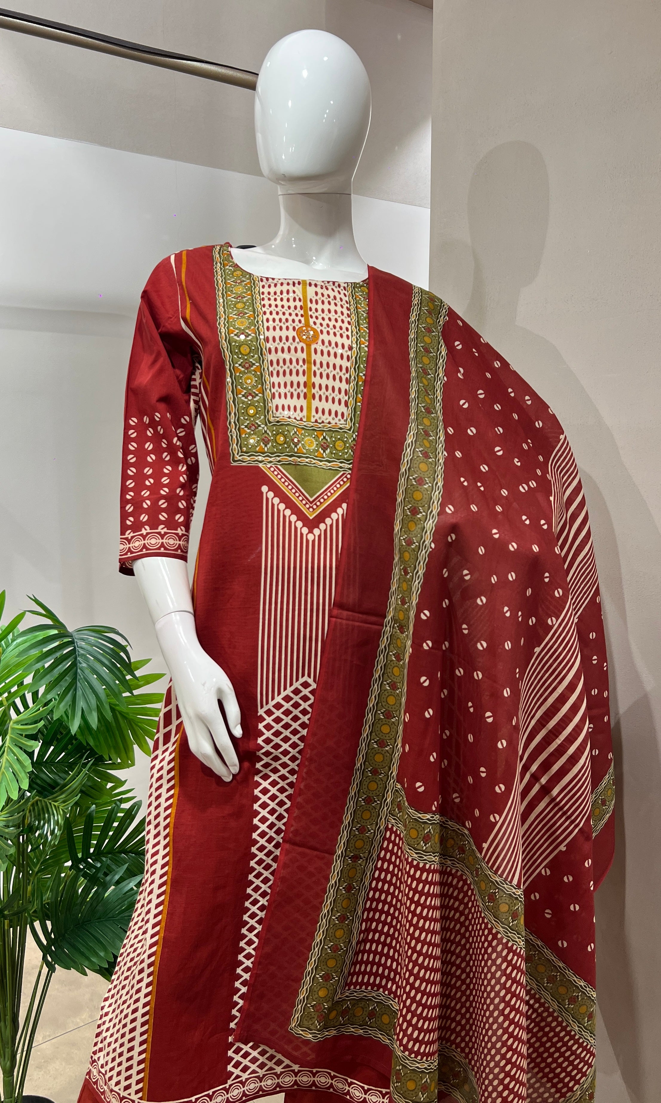 Red PRINTED kurta set