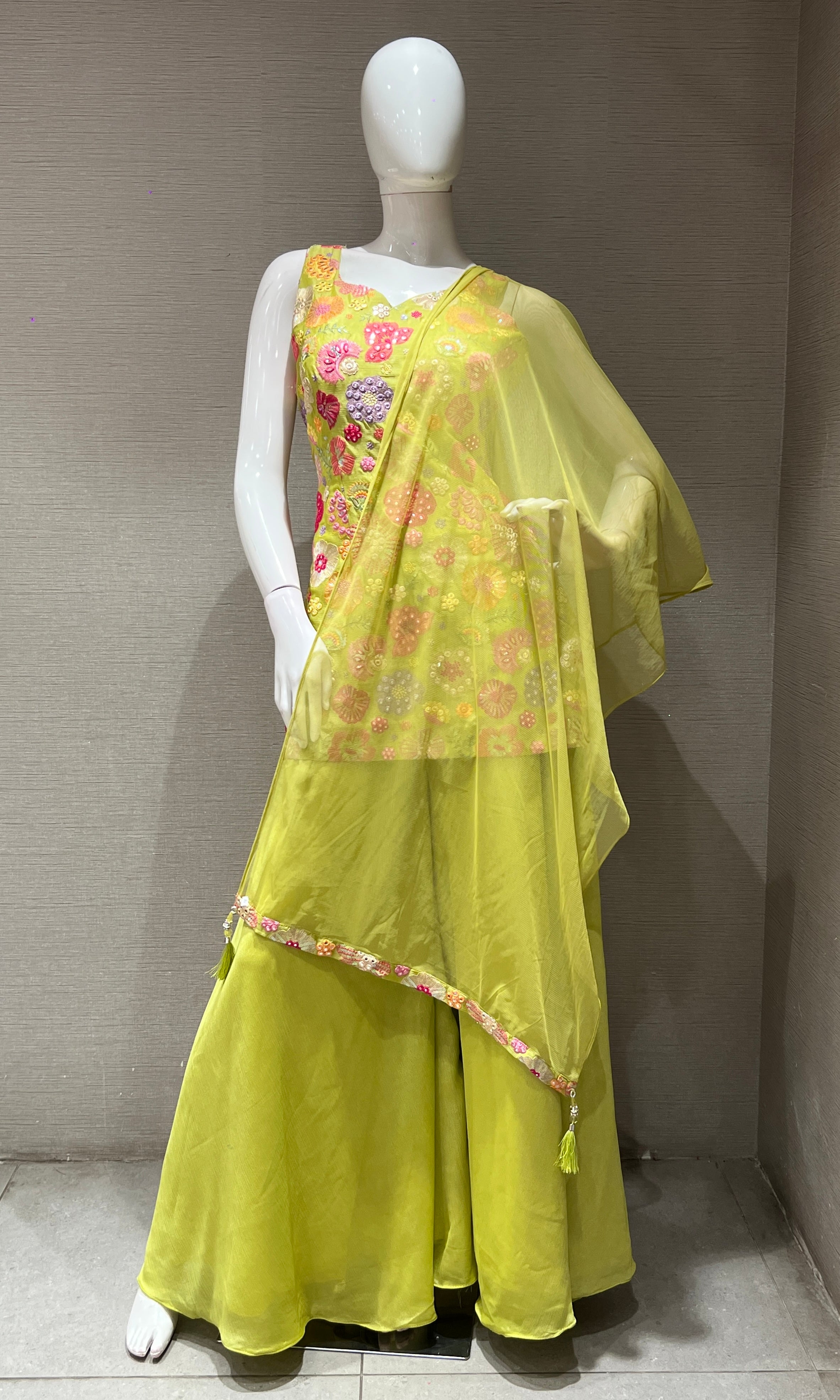 PARROT GREEN FLORAL PEPLUM SHARARA SET