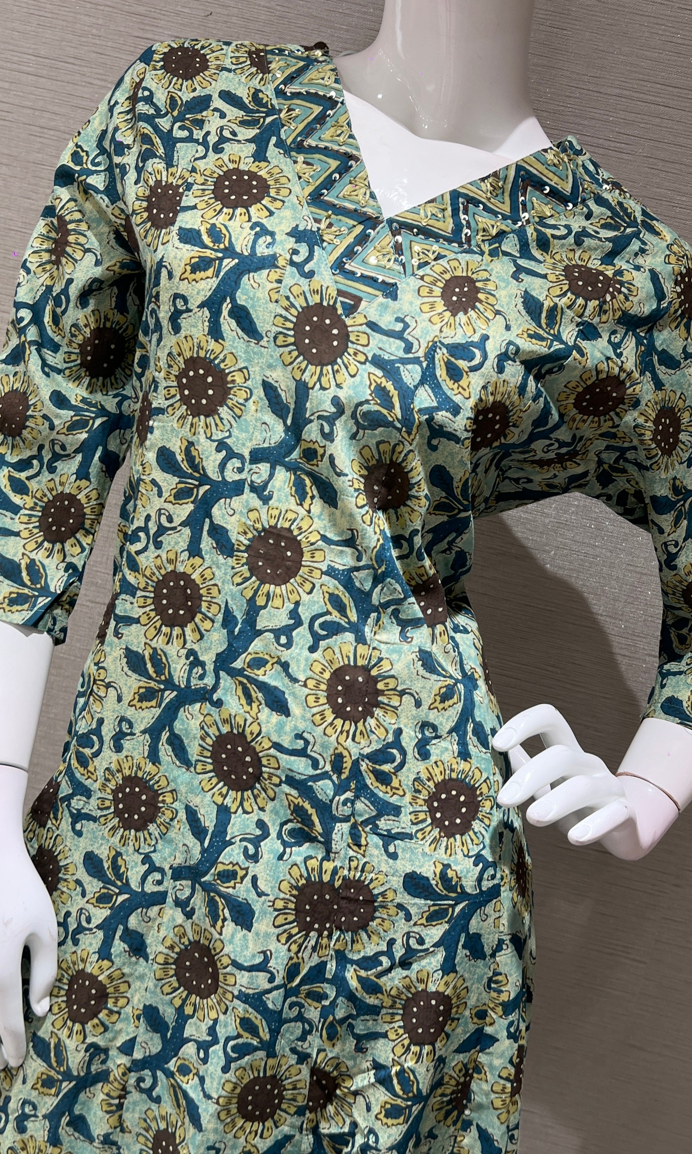 Green FLORAL PRINTED KURTA SET