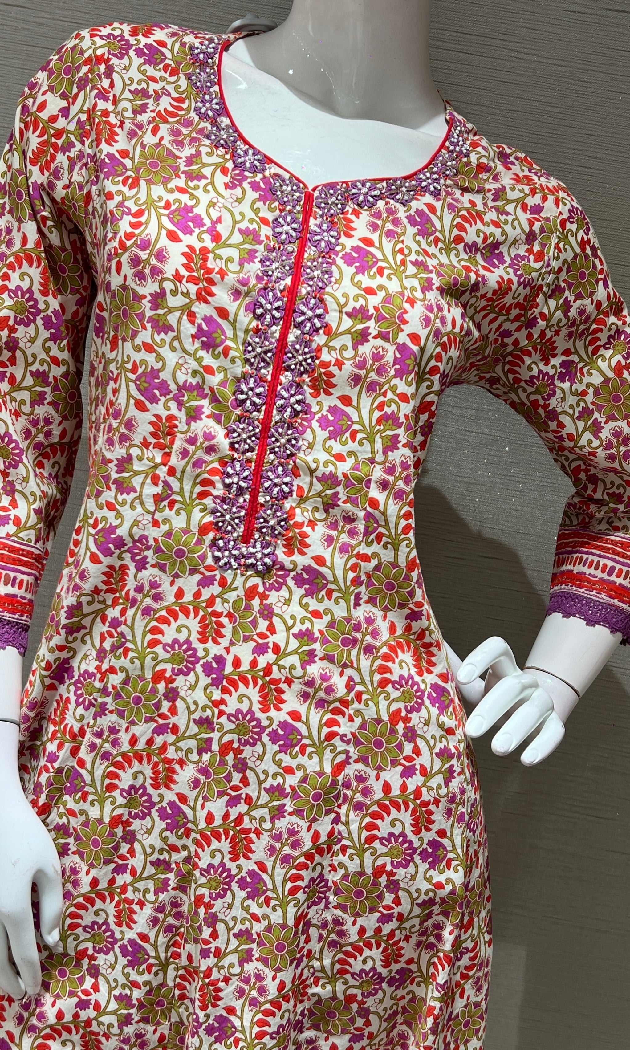 ORANGE FLORAL ETHNIC PRINTED KURTA SET