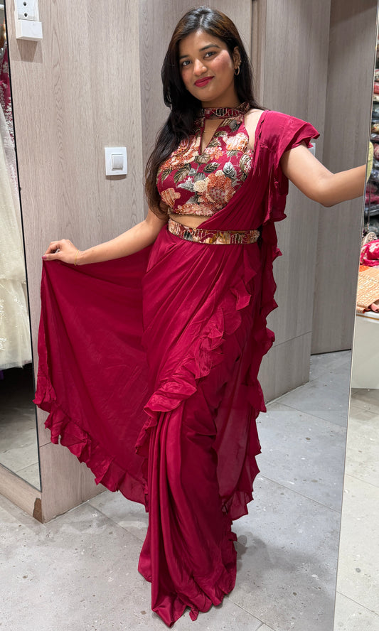 ♥️Red ready to wear saree♥️