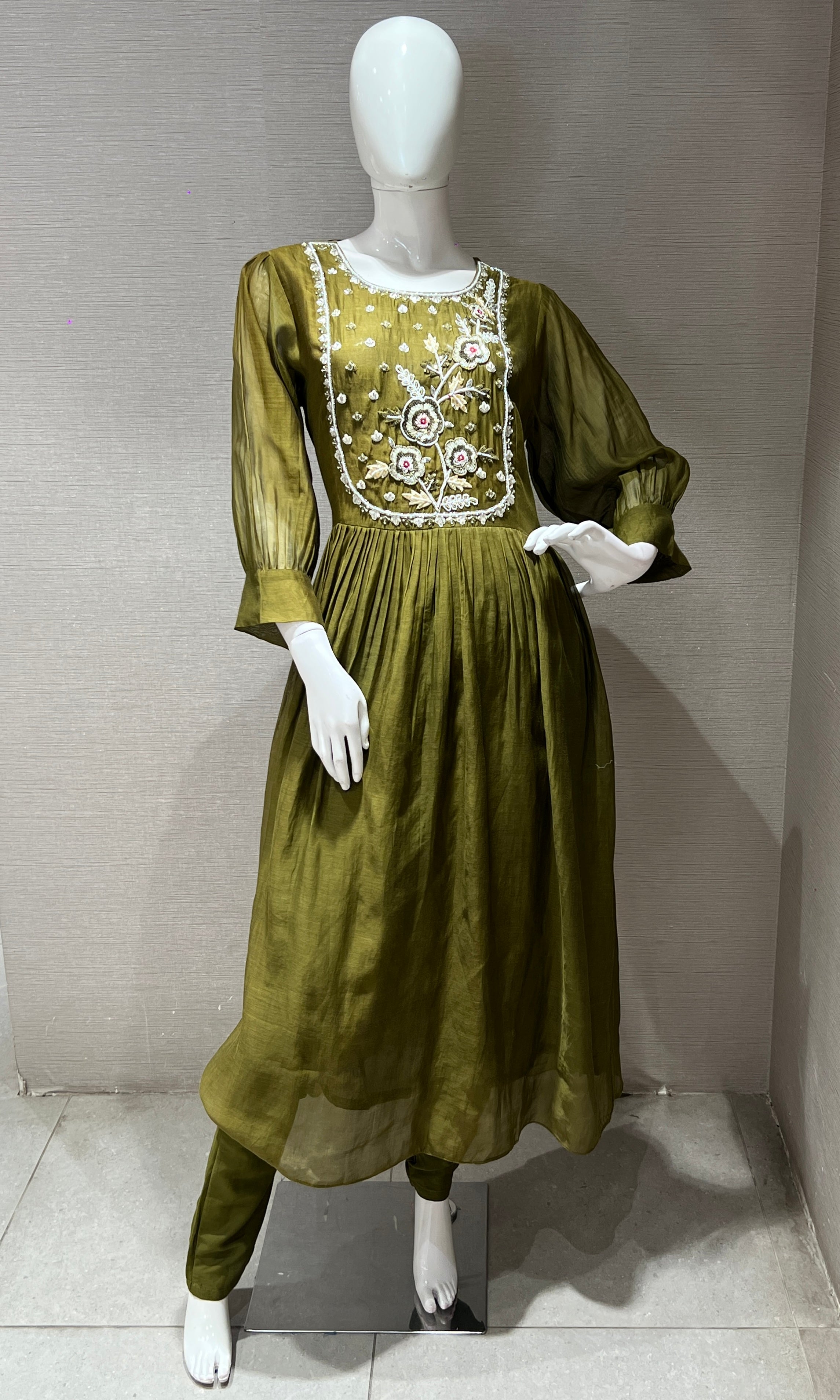 olive green Mul Chanderi kurta set