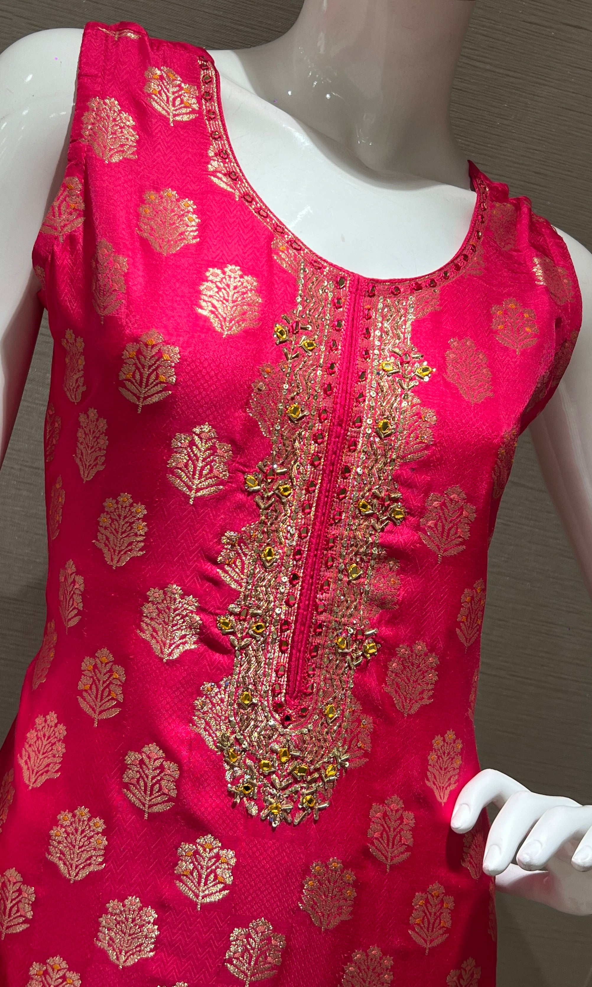 Pink Banarasi Kurta Set with Dupatta