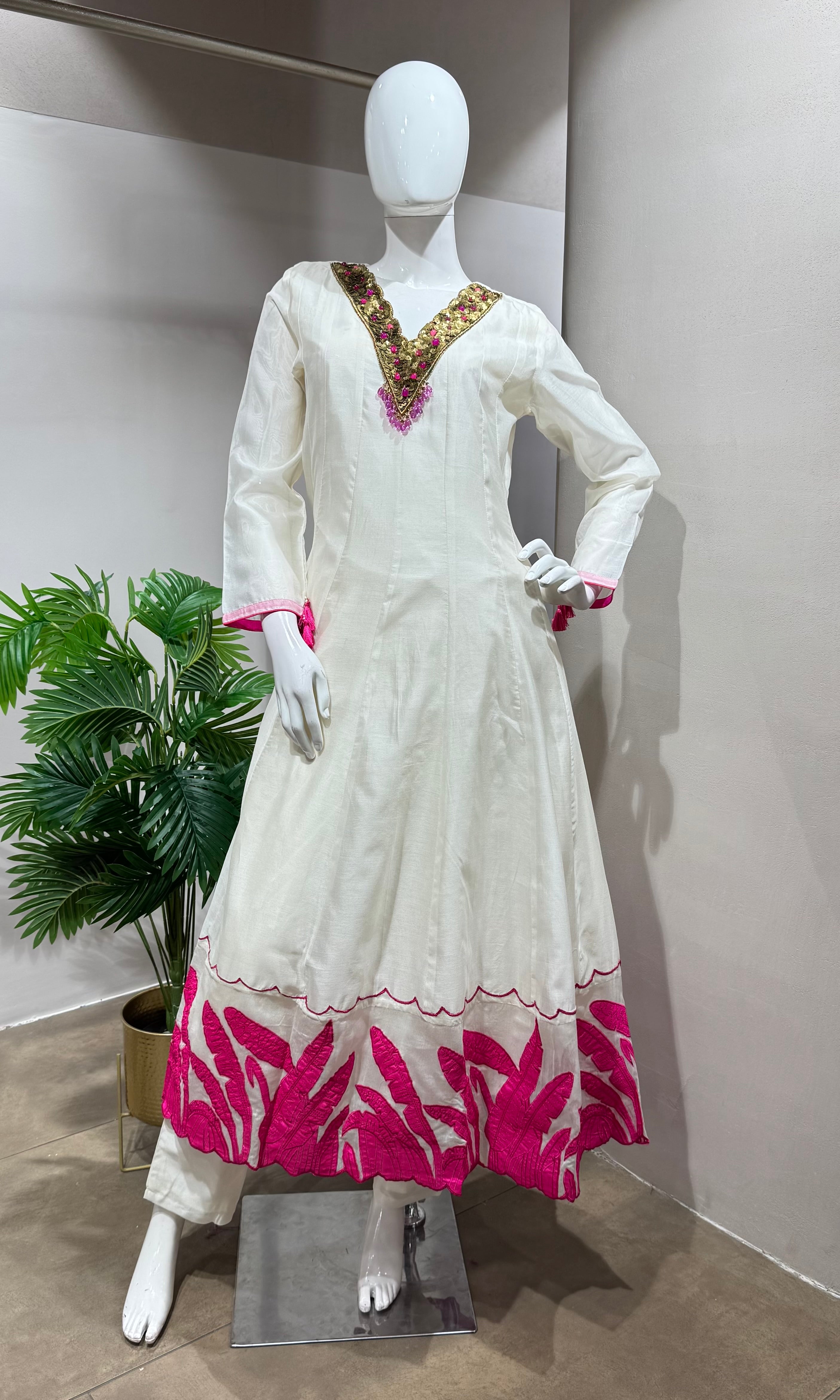 HALF WHITE & PINK ETHNIC ANARKALI SET