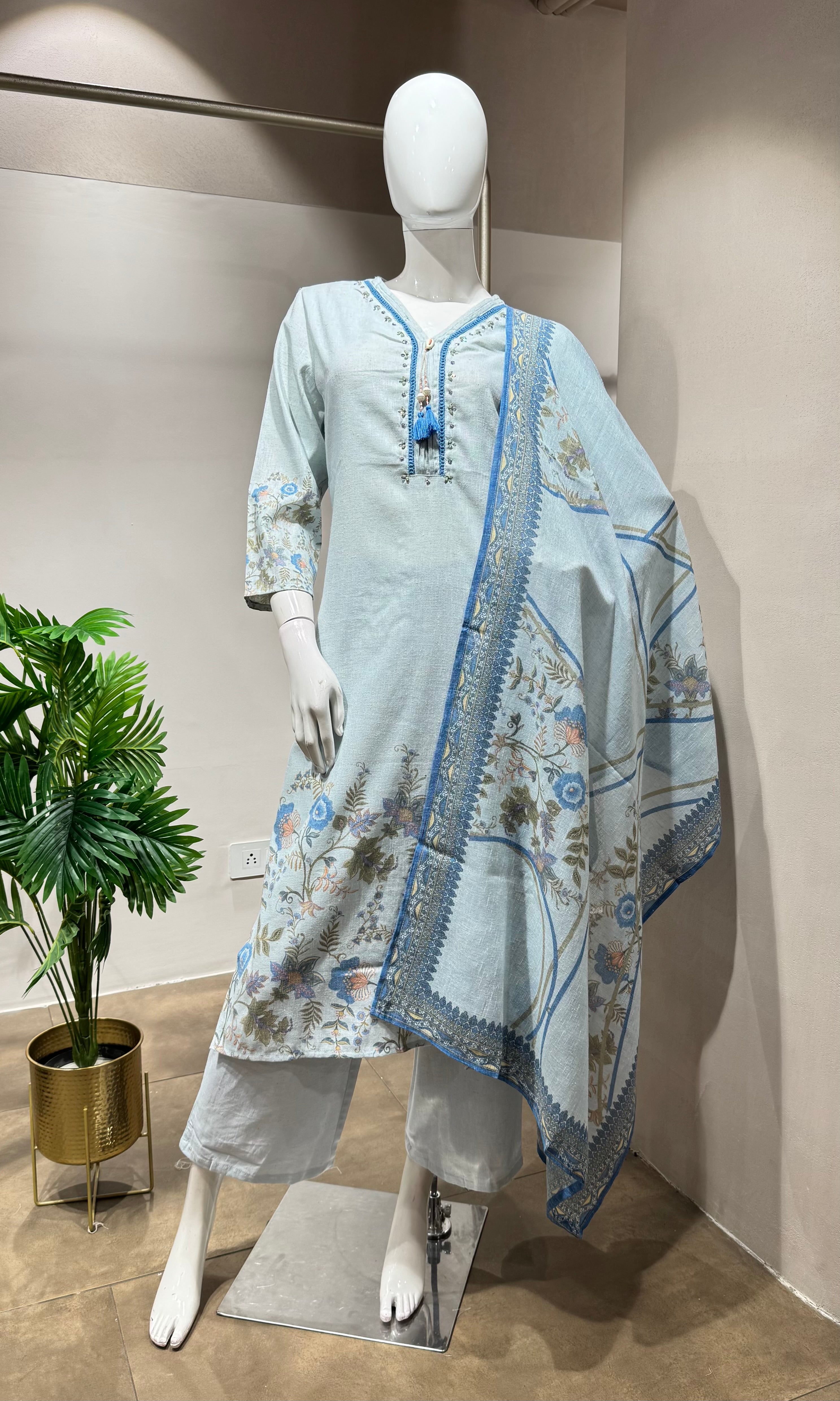 Light blue FLORAL PRINT EMBROIDERED kurta set