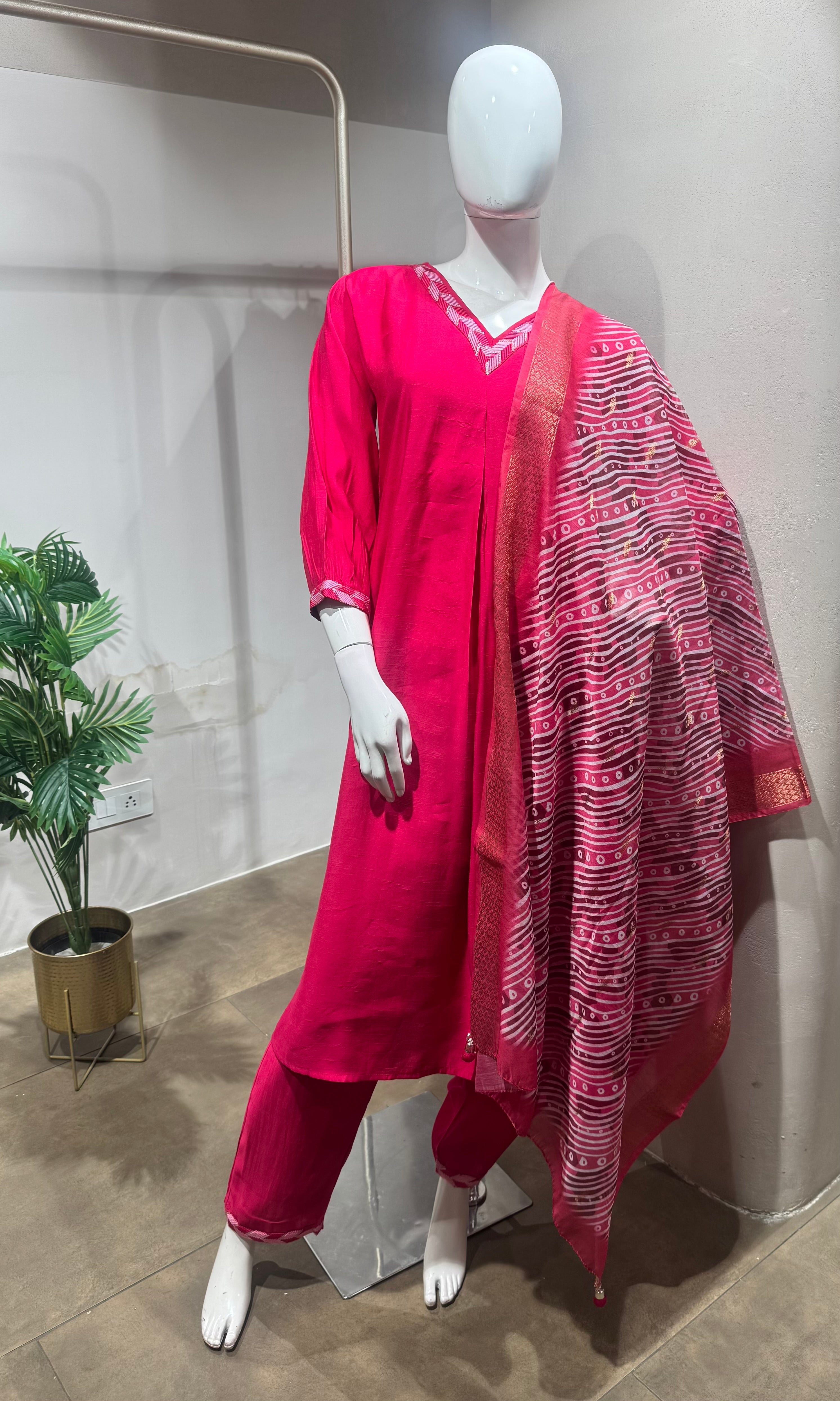 Pink Embroidered Chanderi Kurta set