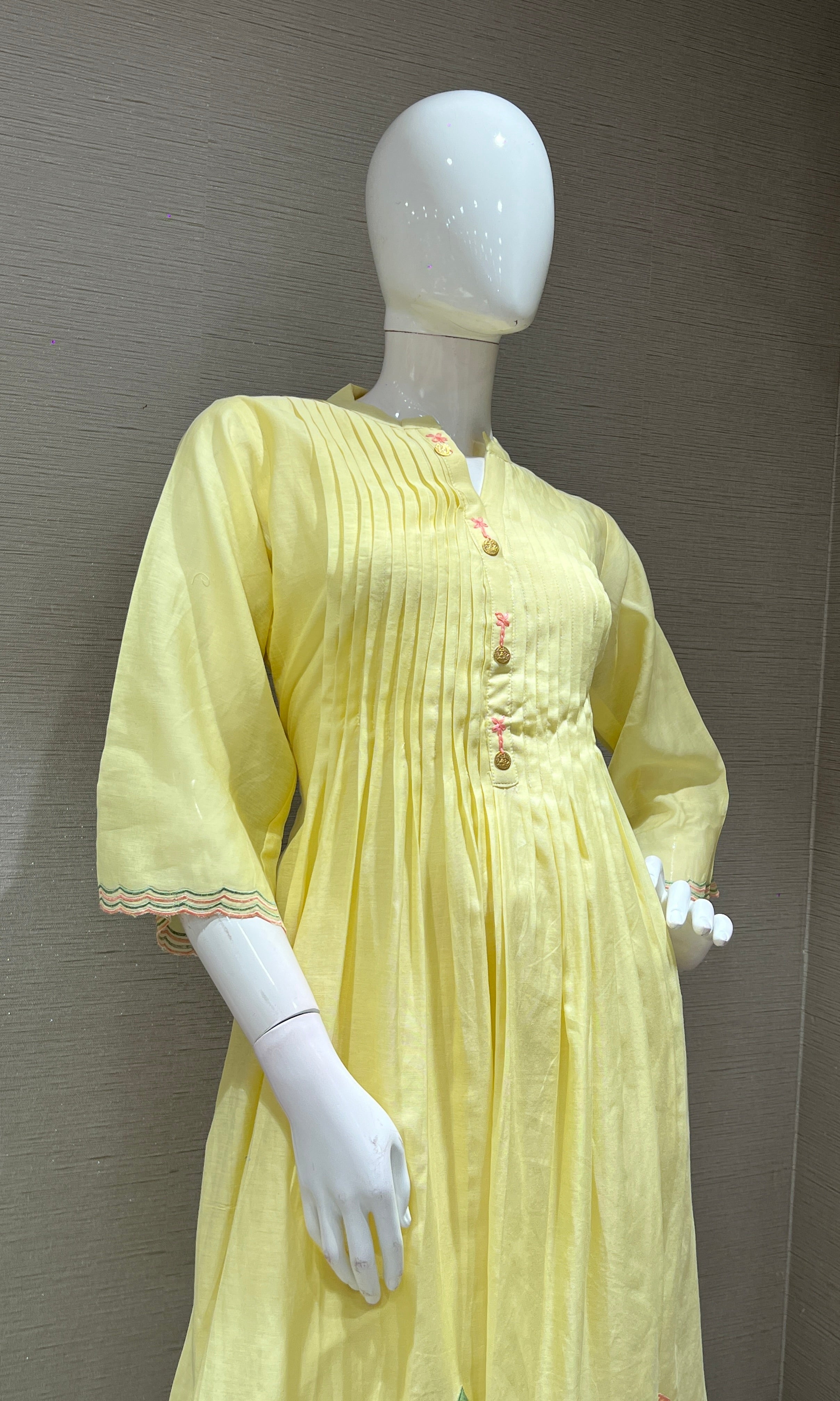 LIGHT yellow FLORAL MUL CHANDERI KURTA SET