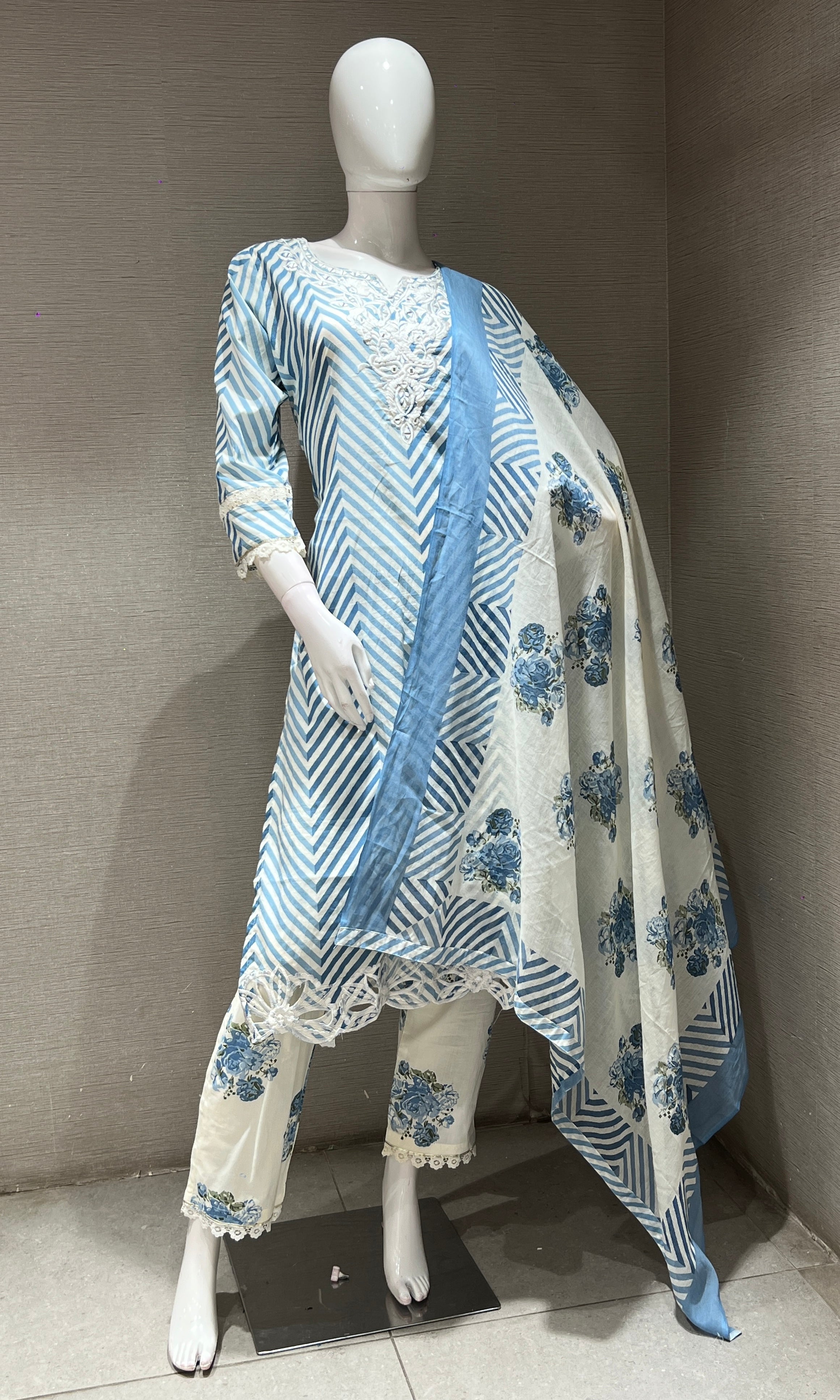 Blue LEHARIYA ZIG ZAG PRINT KURTA SET