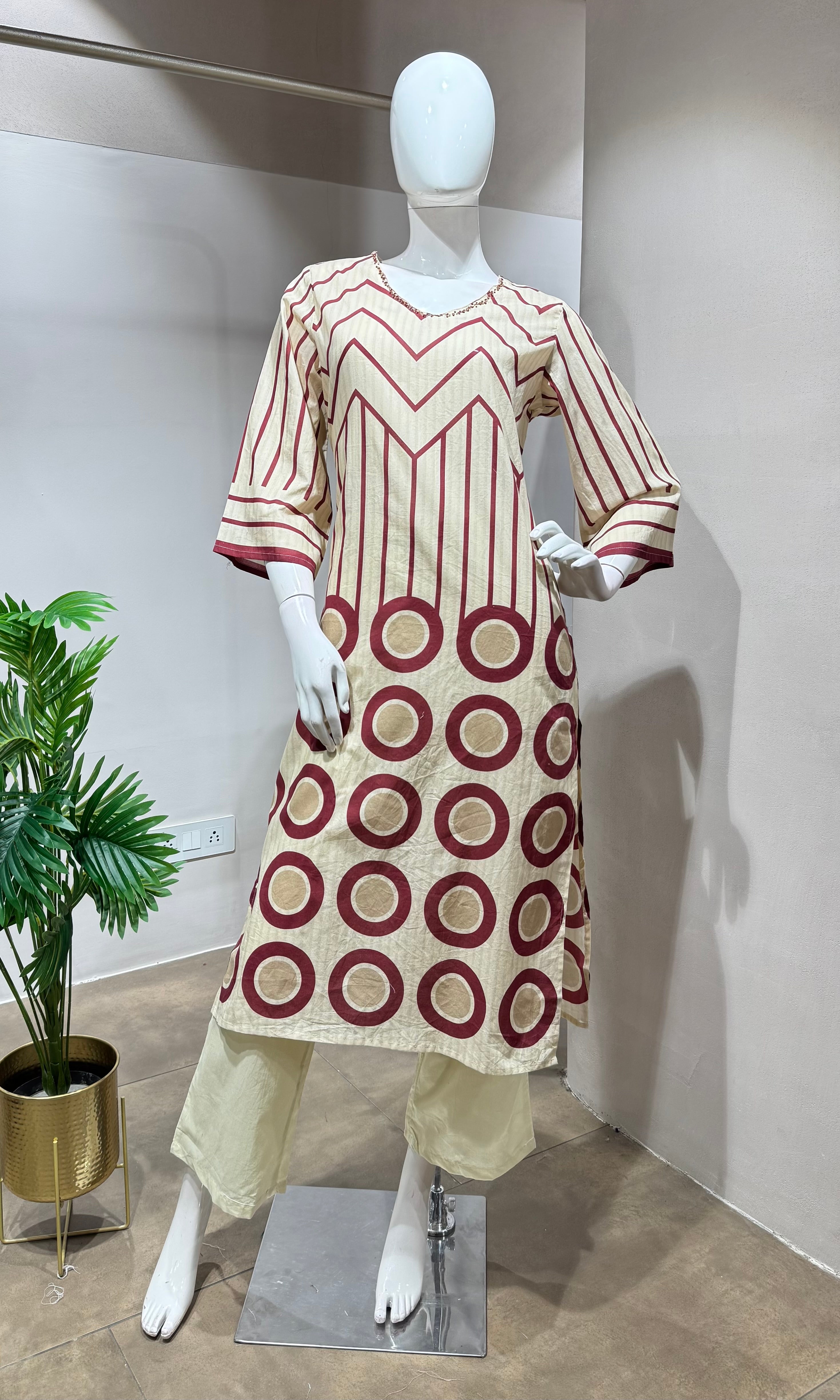 Pink digital pattern kurti with pants