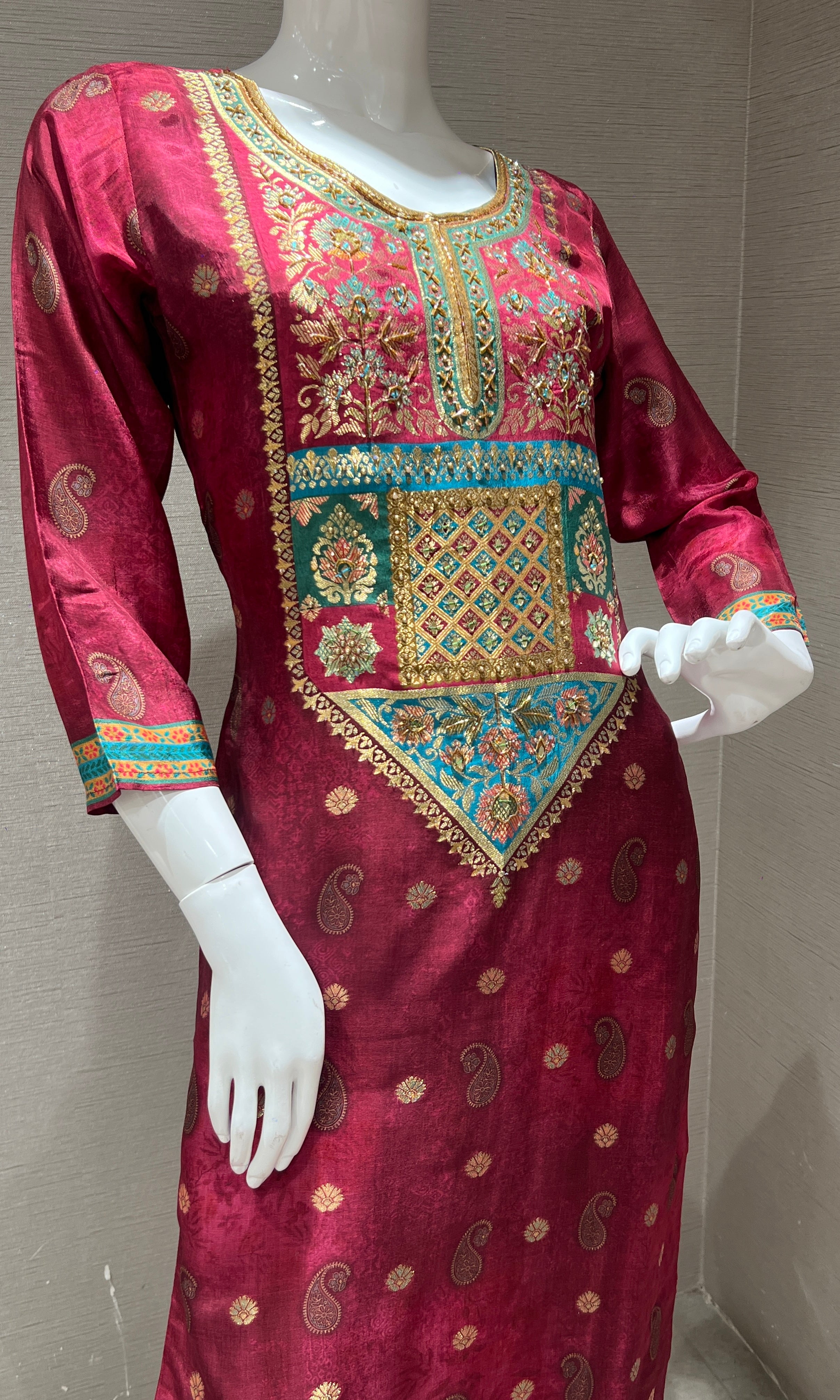Maroon kurta set
