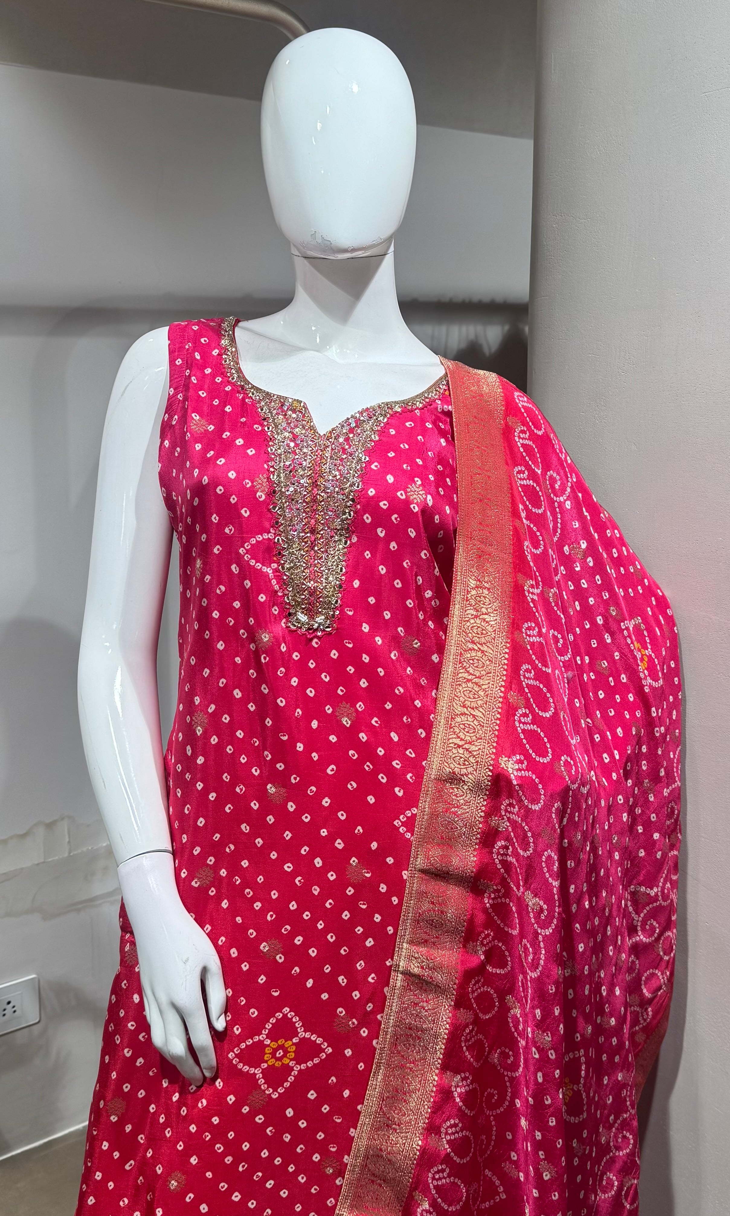 pink and gold ethnic kurta set