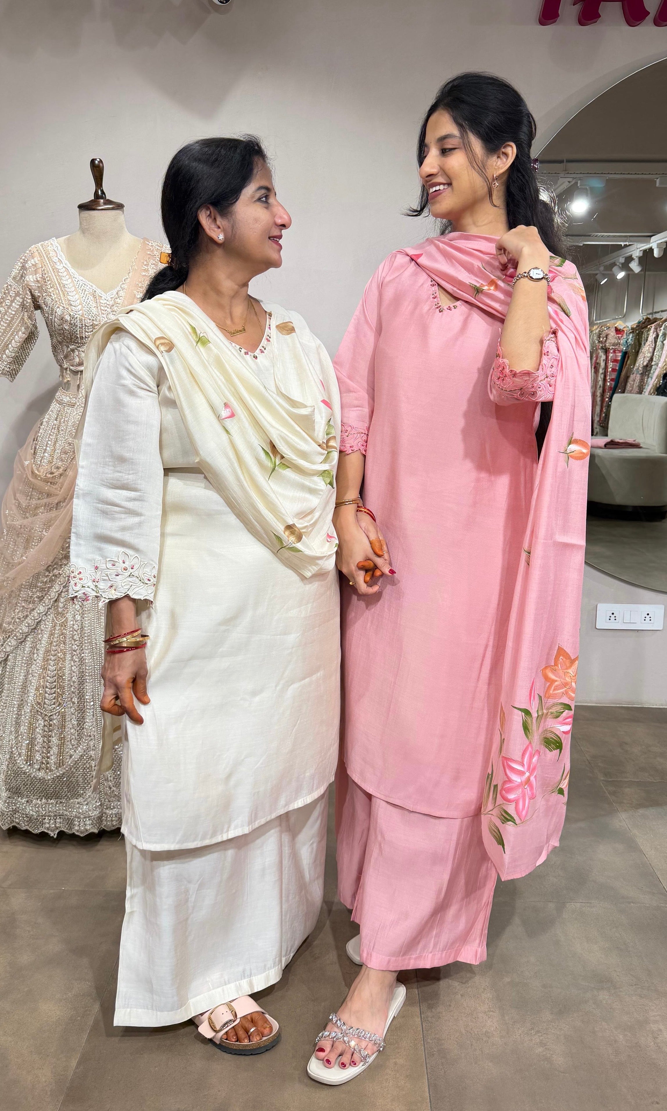 CREAM Floral Kaftan Kurta Set