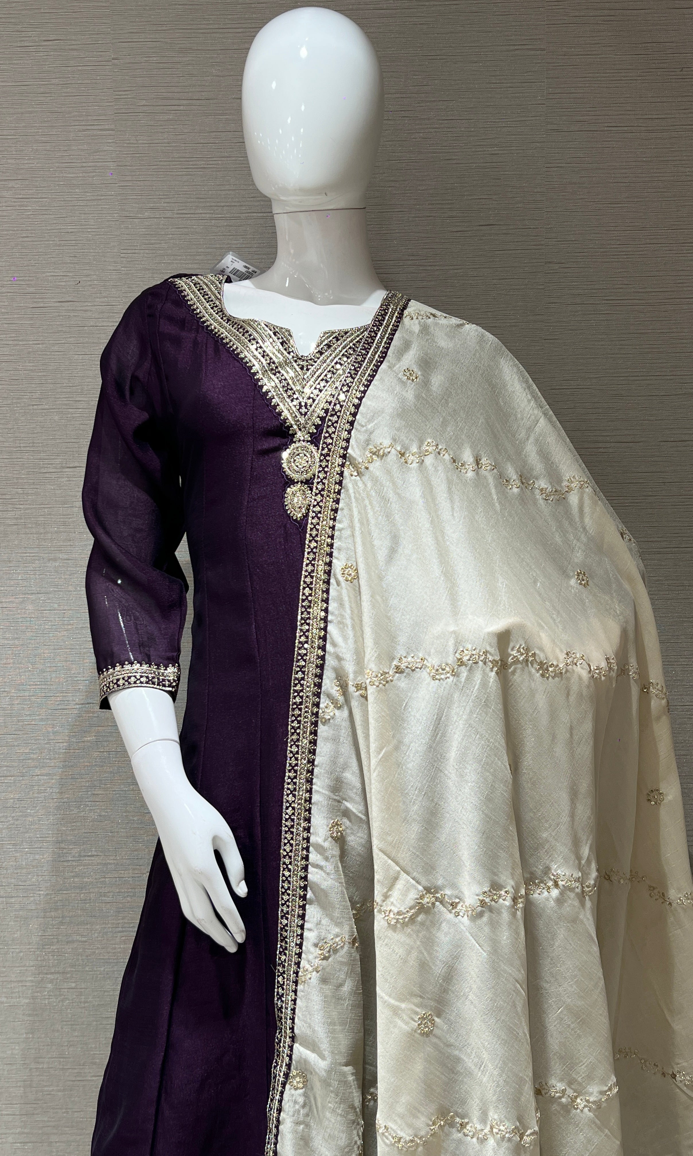 Wine embroidered kurta set with cream dupatta