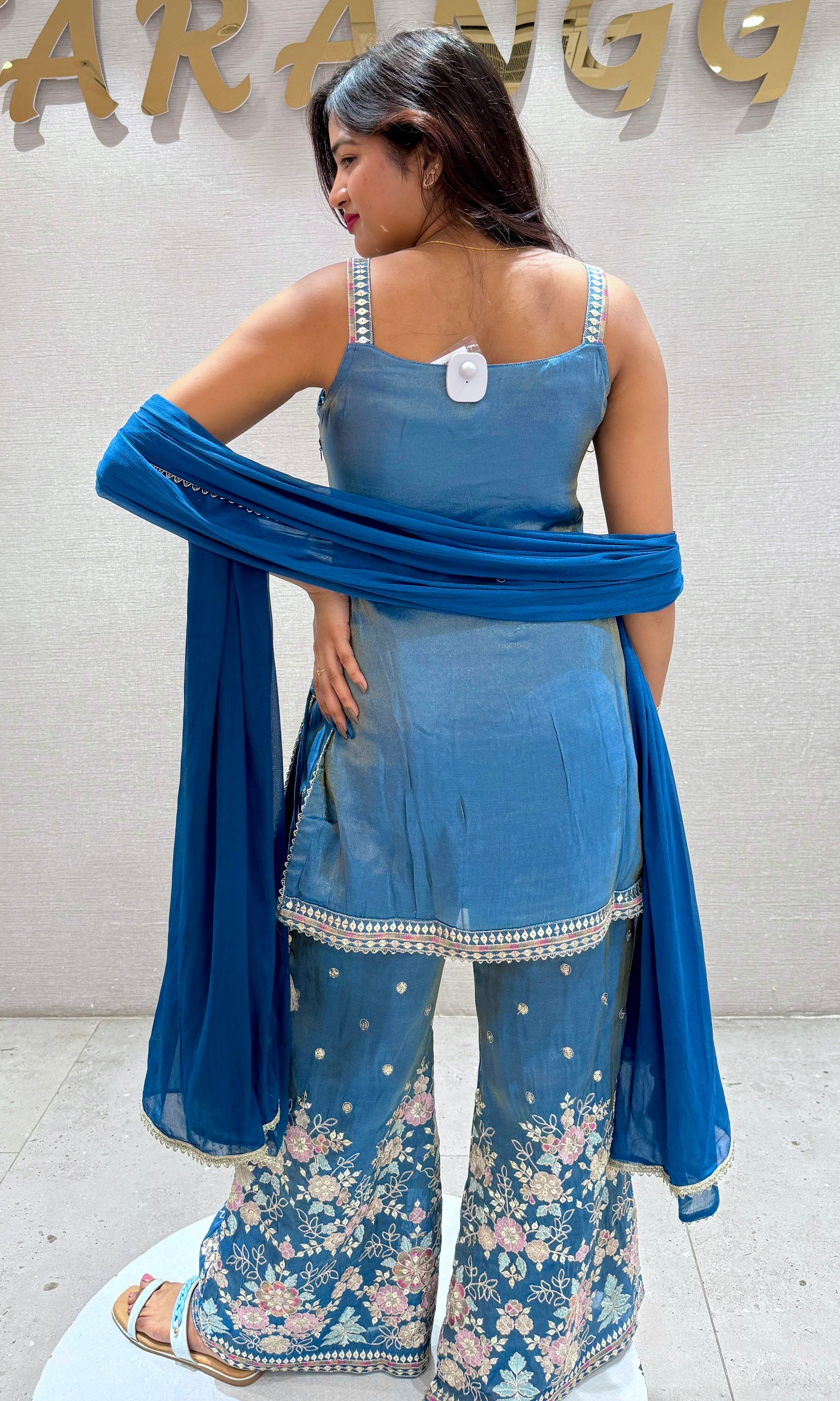 Light blue Sharara