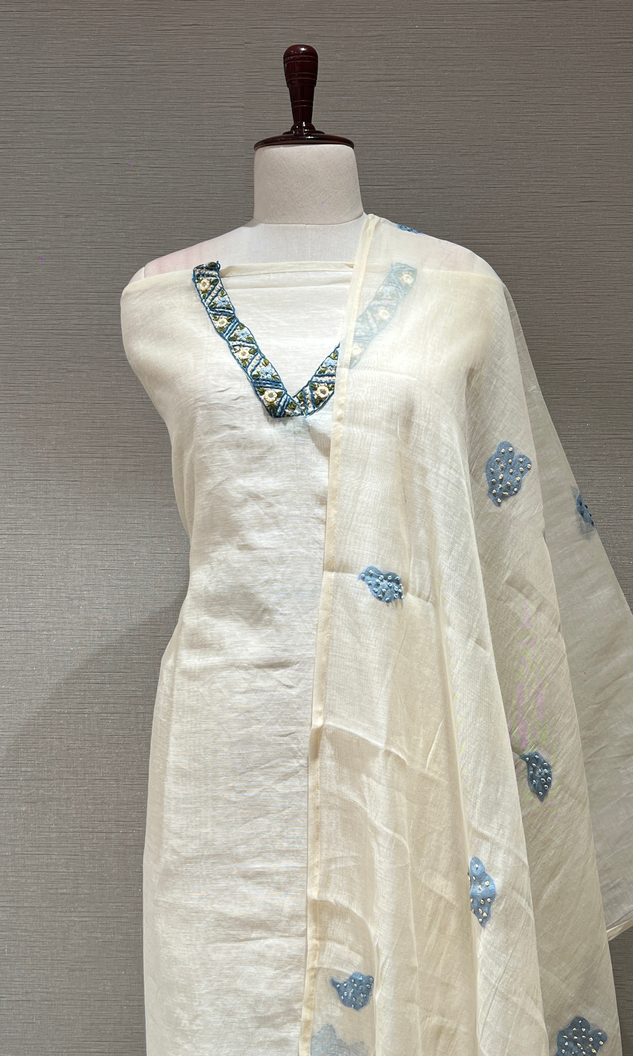 OFF WHITE DRESS MATERIAL