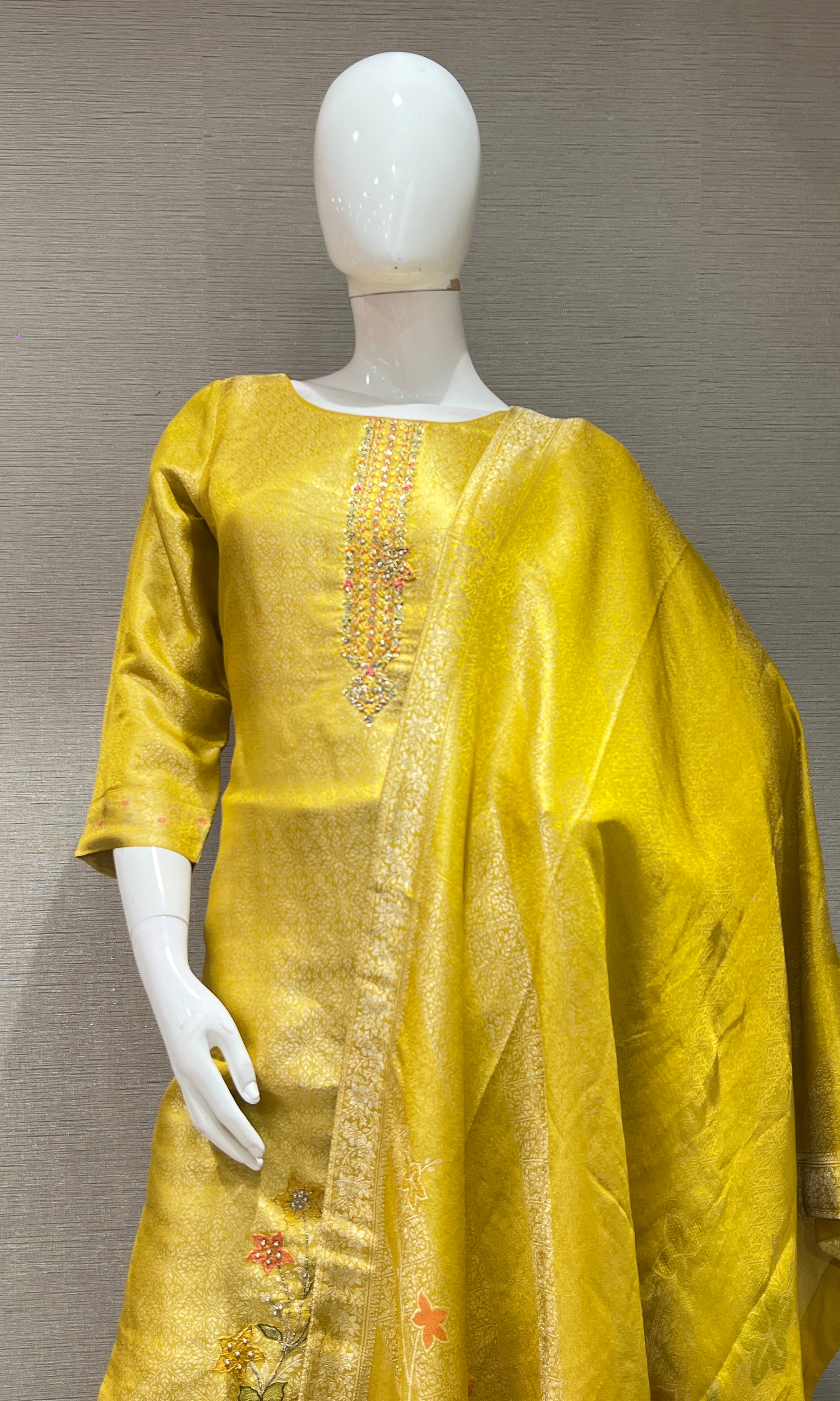 YELLOW ETHNIC KURTA SET