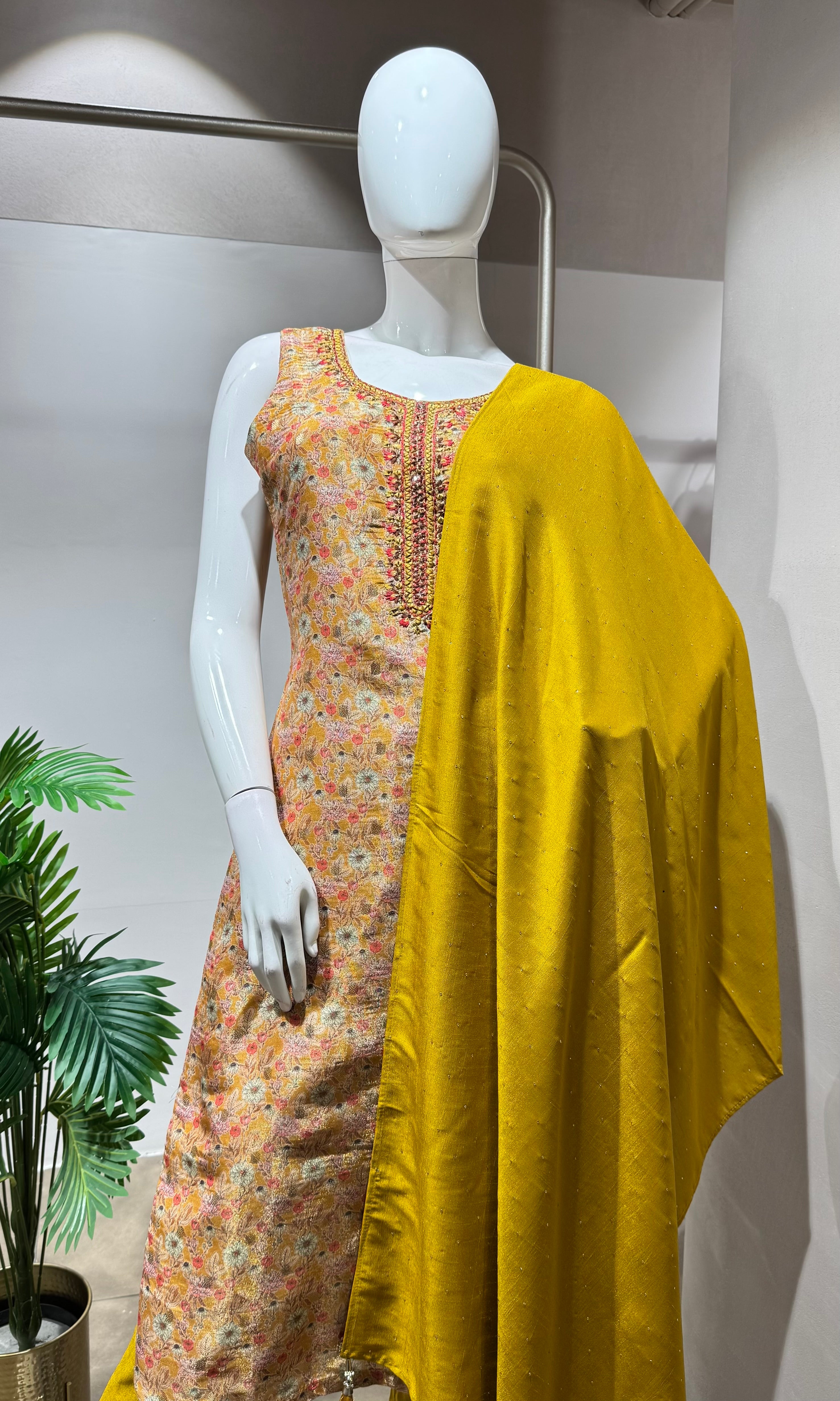 Mustard yellow kurta set