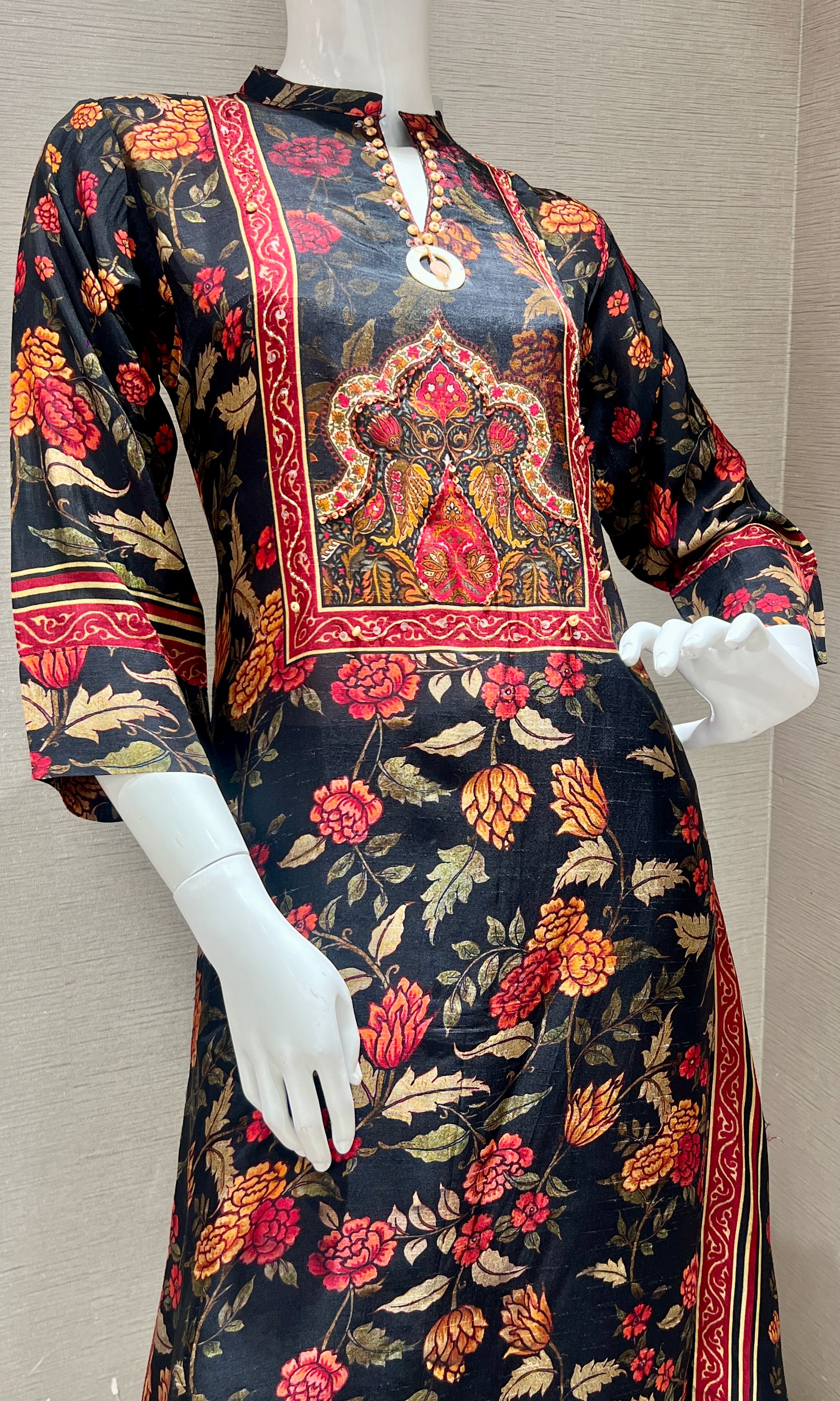 Black kurta set with palazzo pant