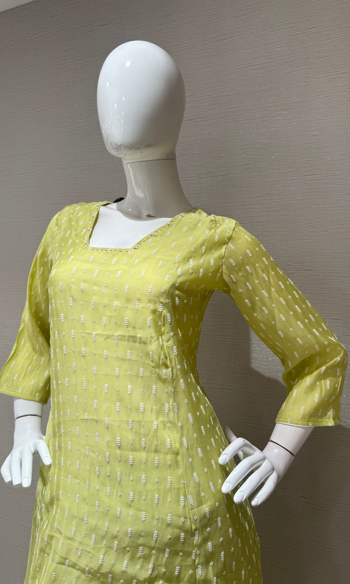 Green cotton Kurta Set with Contrast Dupatta