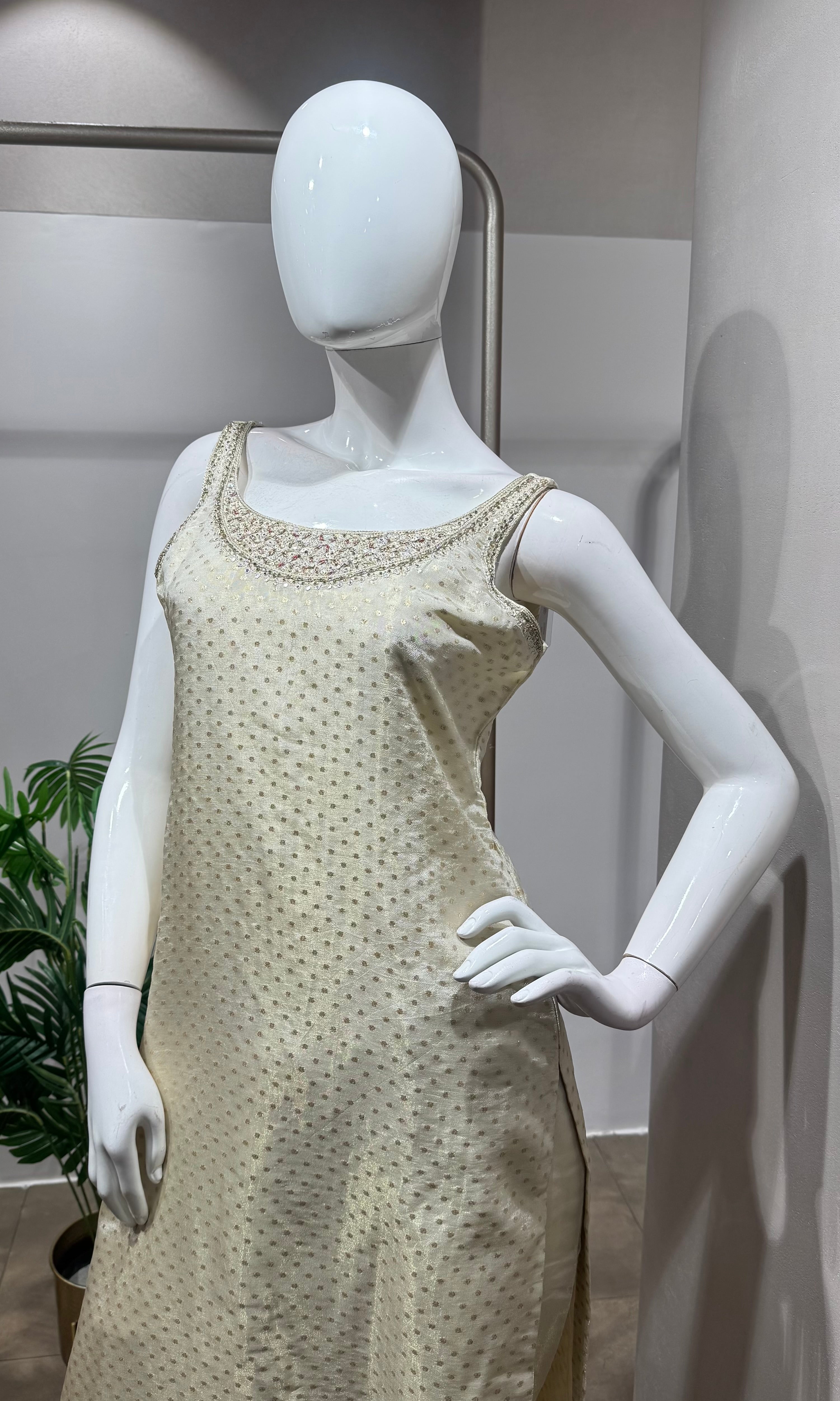 Cream embroidered kurta set with dupatta
