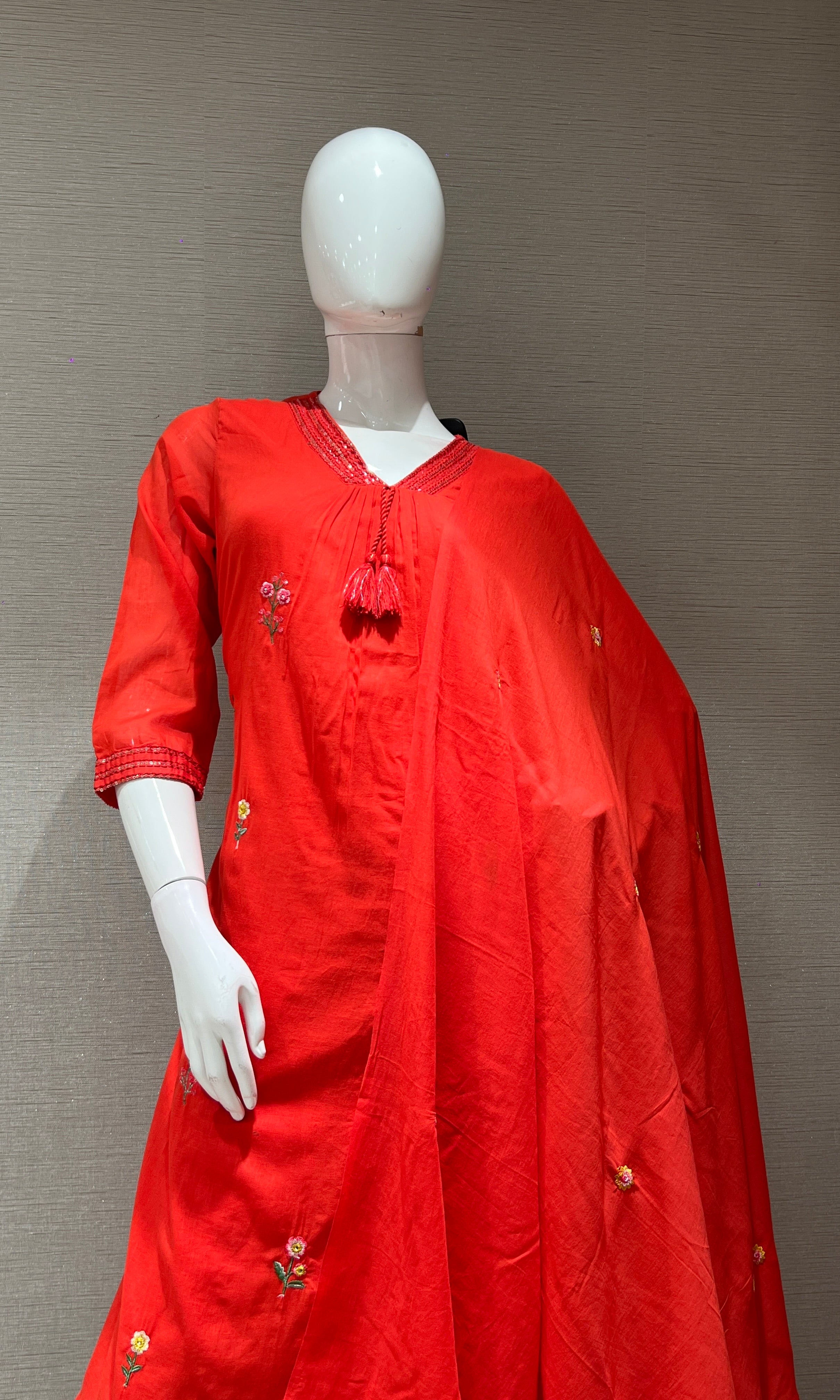Red kurta set WITH DUPATTA