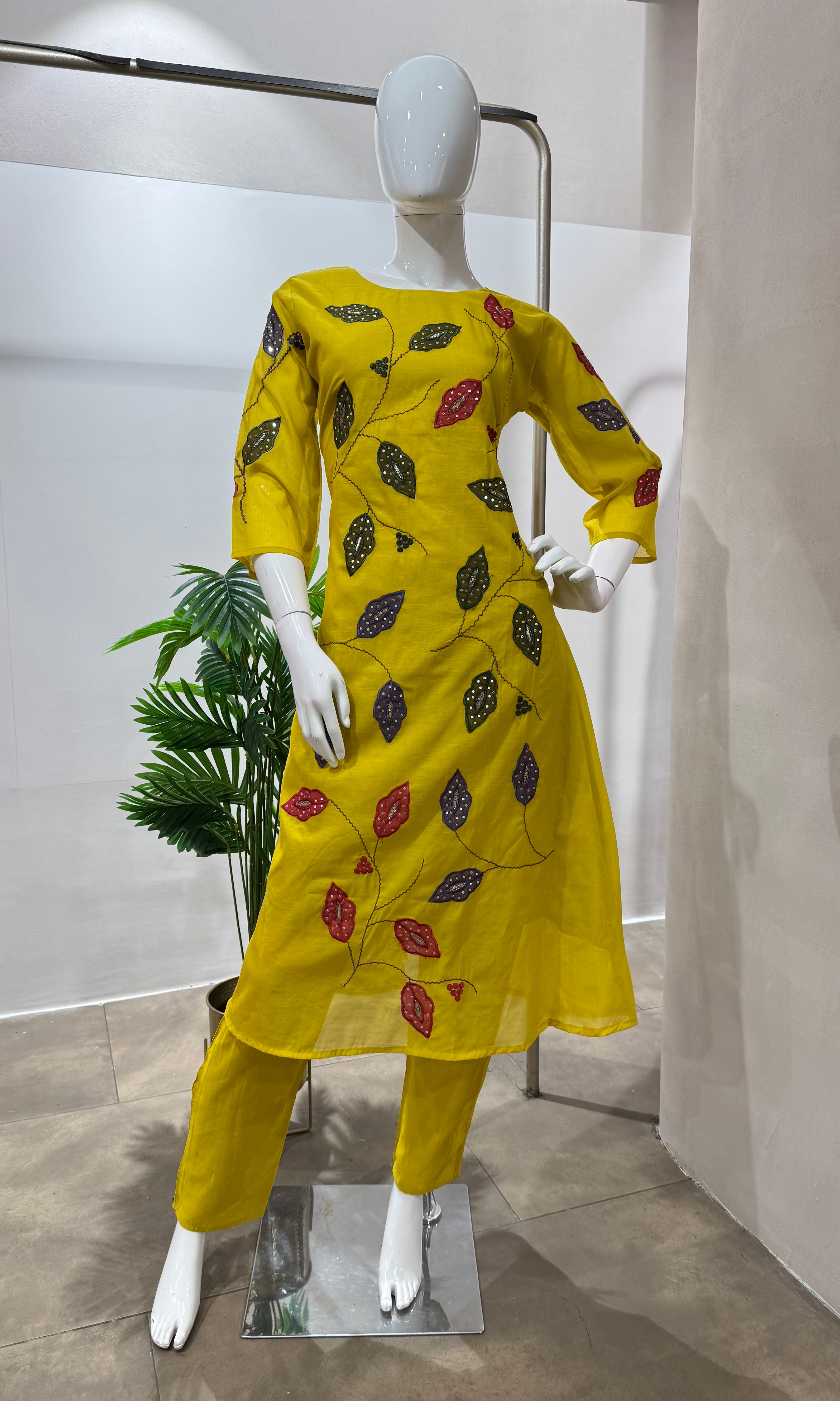 YELLOW LEAF EMBROIDERED KURTA SET