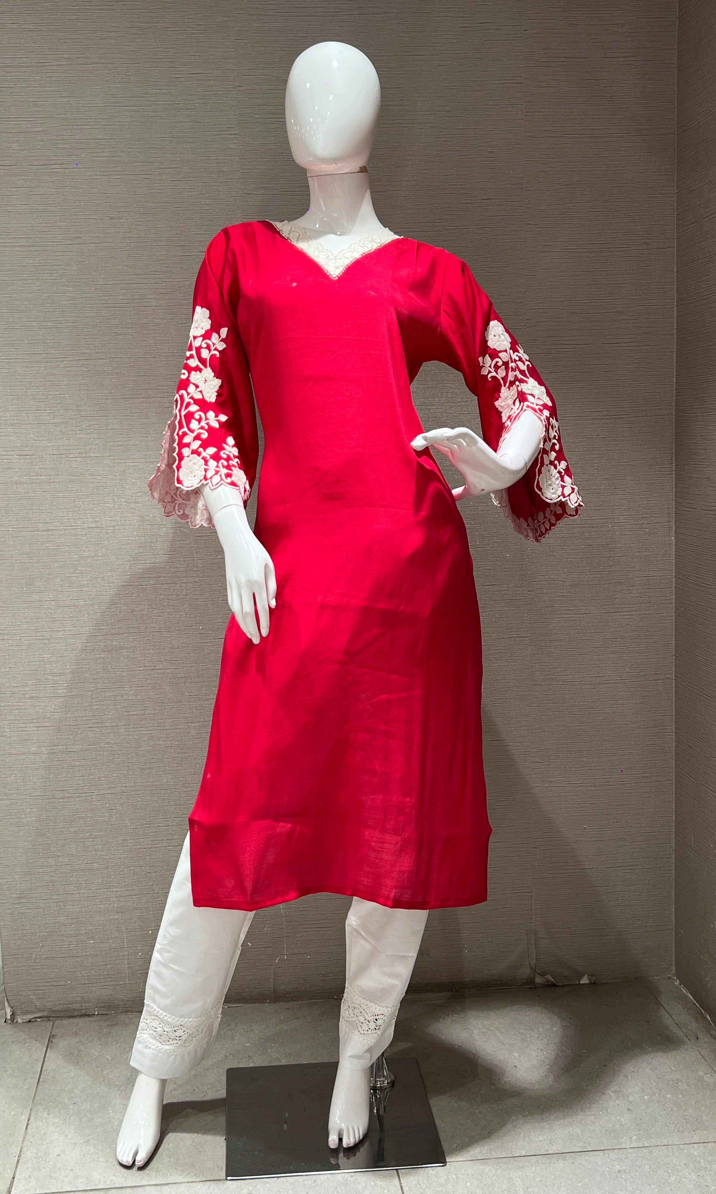 Rani KURTI TOP WITH FULL FLORAL SLEEVES